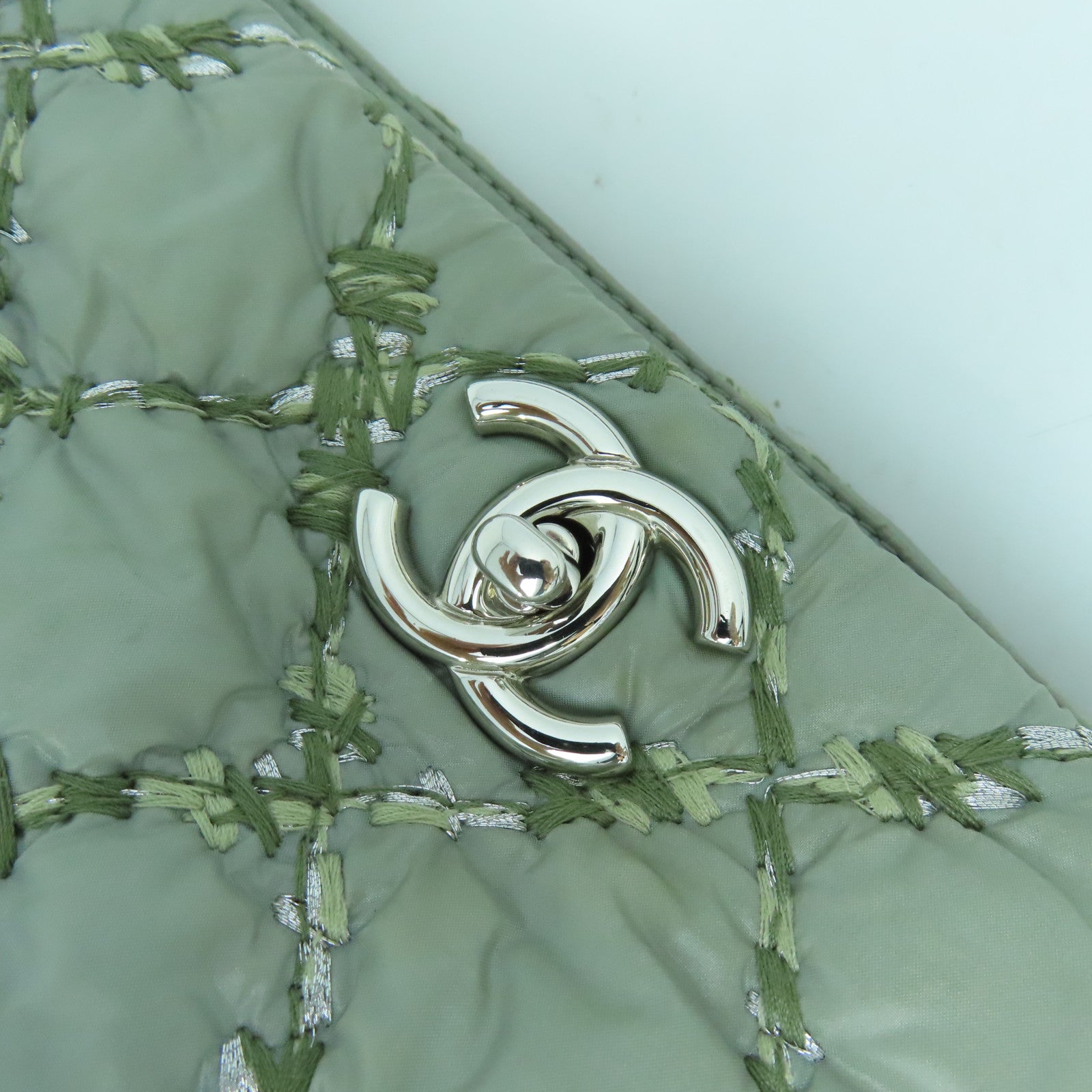 CHANEL 菱格尼龍Chain Shoulder Bag銀扣鏈帶肩背袋綠色