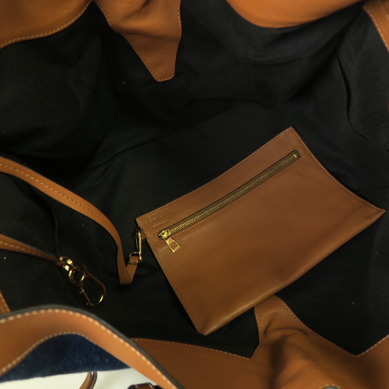 LOEWE 牛仔布Hammock Small金扣手挽肩背兩用袋藍色/啡色