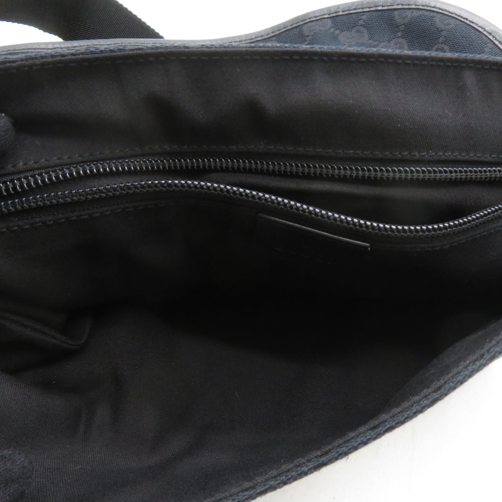 GUCCI 帆布Waist Bag銀扣腰包黑色