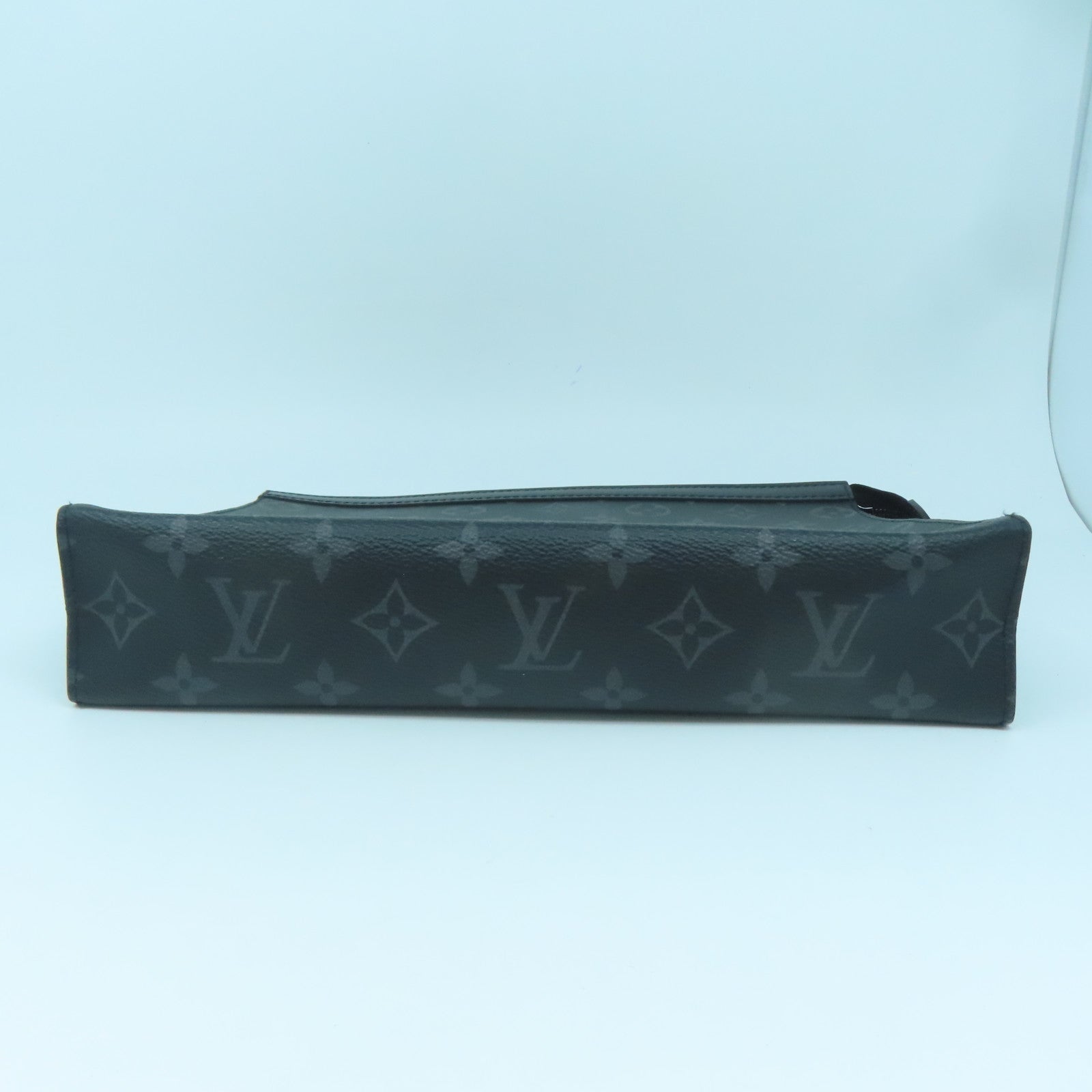 LOUIS VUITTON Monogram Eclipse Pochette Voyage手拿包黑色