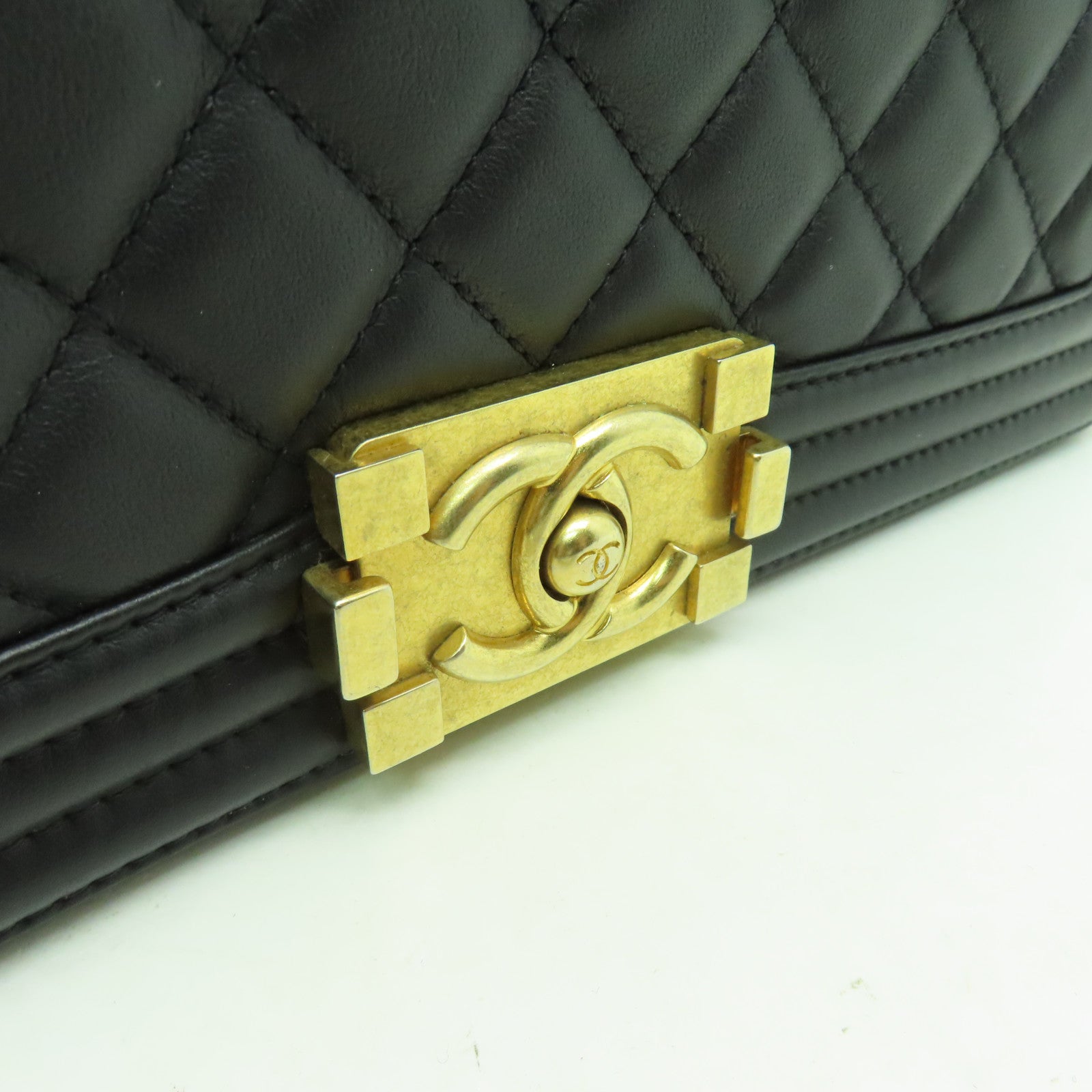 CHANEL 菱格羊皮皮革Boy 25cm金扣鏈帶肩背袋黒色
