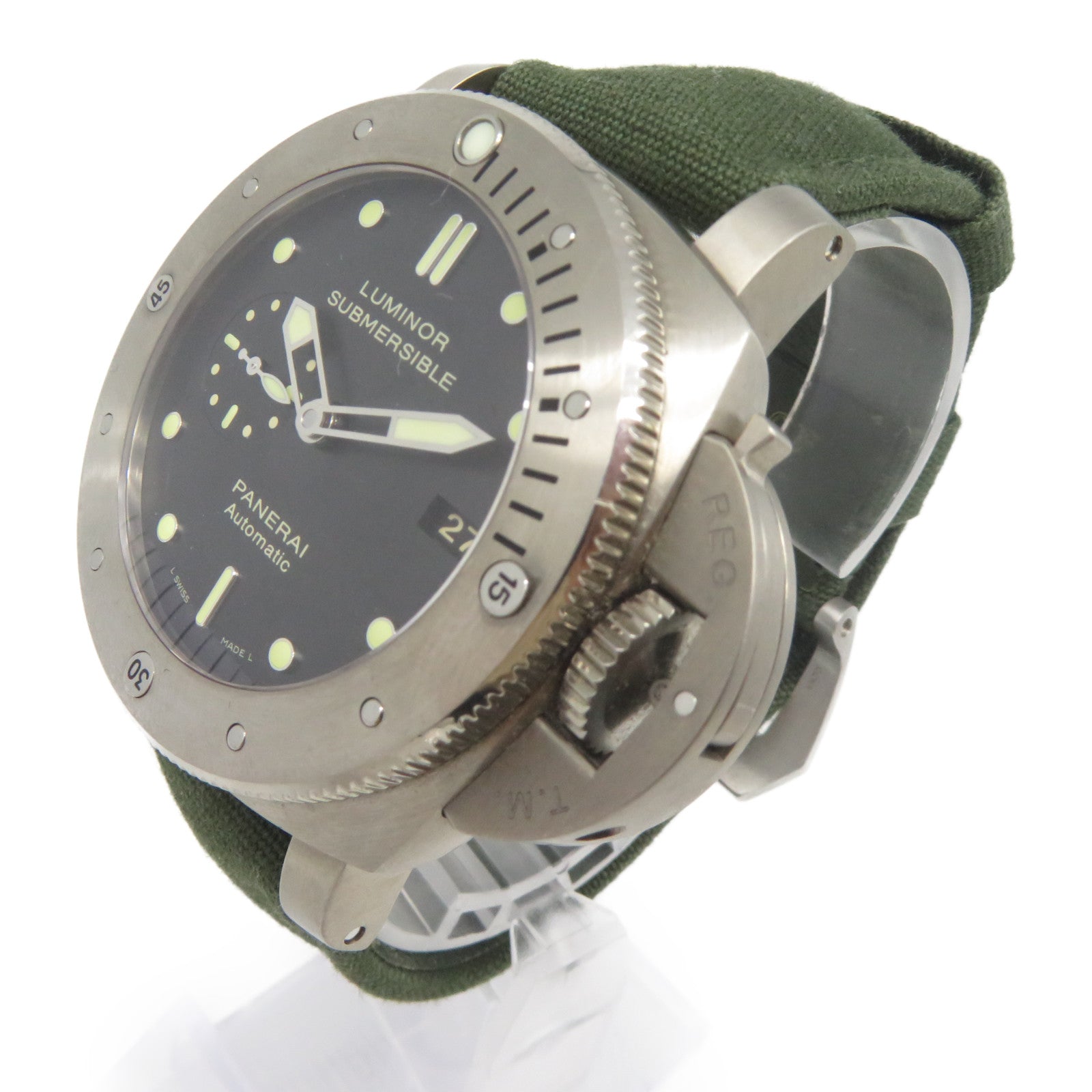 PANERAI Luminor Submersible Titanium手錶自動機芯黑色