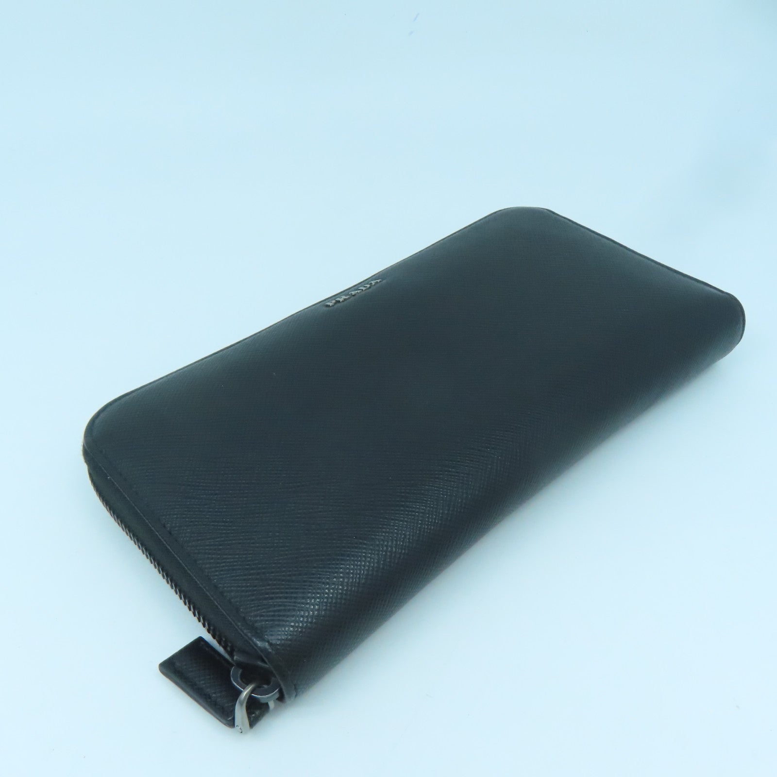 PRADA cowhide leather Long wallet silver buckle long wallet black