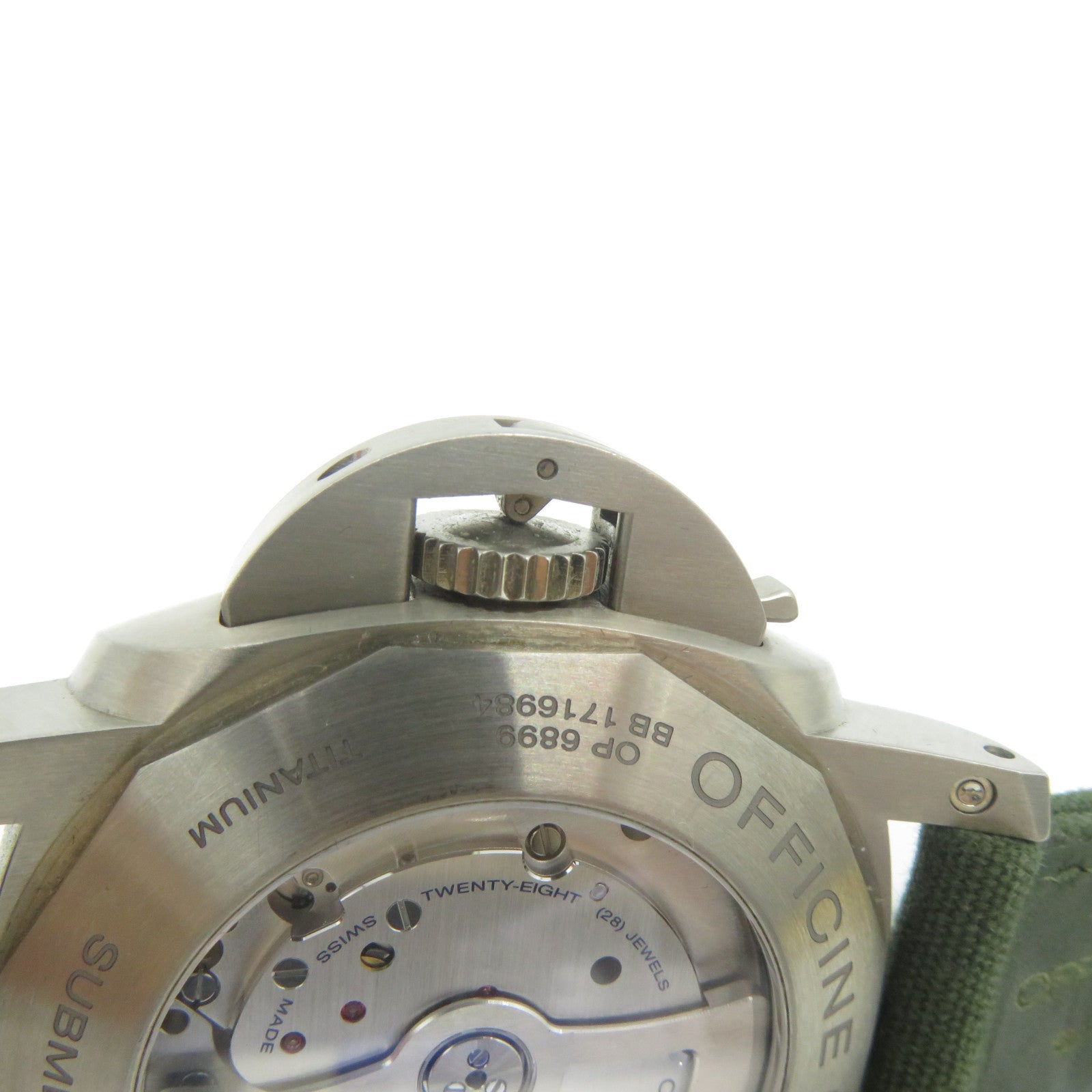 PANERAI Luminor Submersible Titanium手錶自動機芯黑色