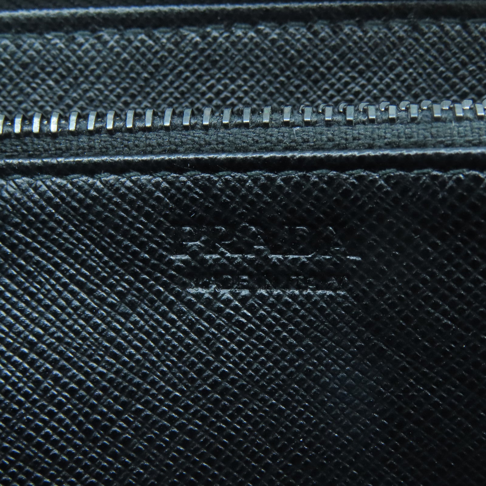 PRADA cowhide leather Long wallet silver buckle long wallet black