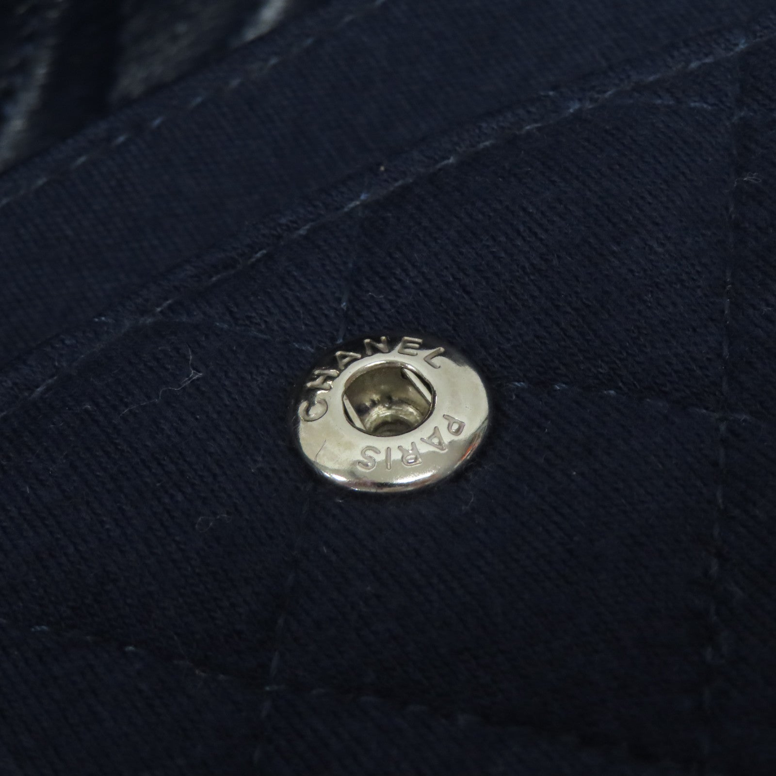 CHANEL 菱格羊毛Chain Shoulder銀扣鏈帶肩背袋藍色