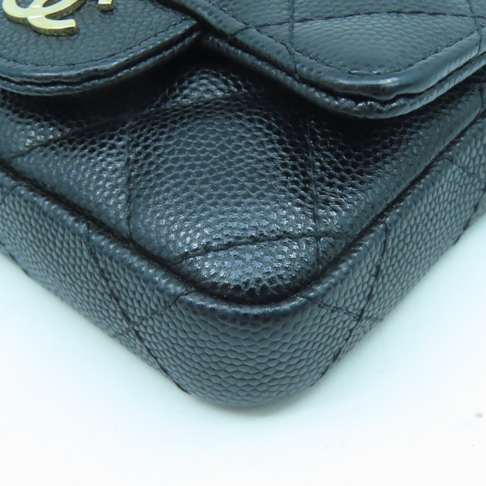 CHANEL diamond Caviar leather Waist Bag gold buckle pocket black