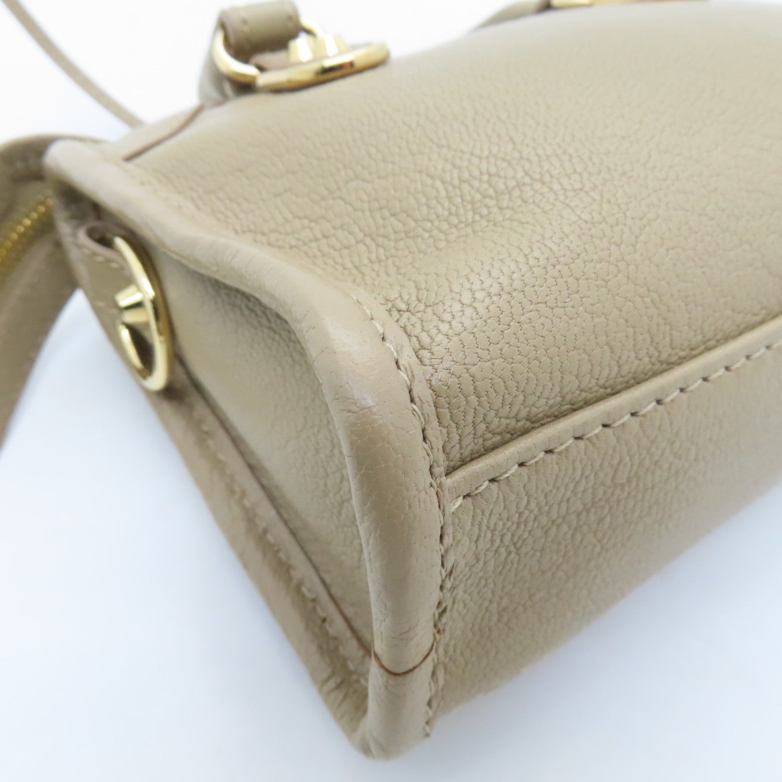 BALENCIAGA 牛皮皮革Nano City金扣手挽肩背两用袋杏色