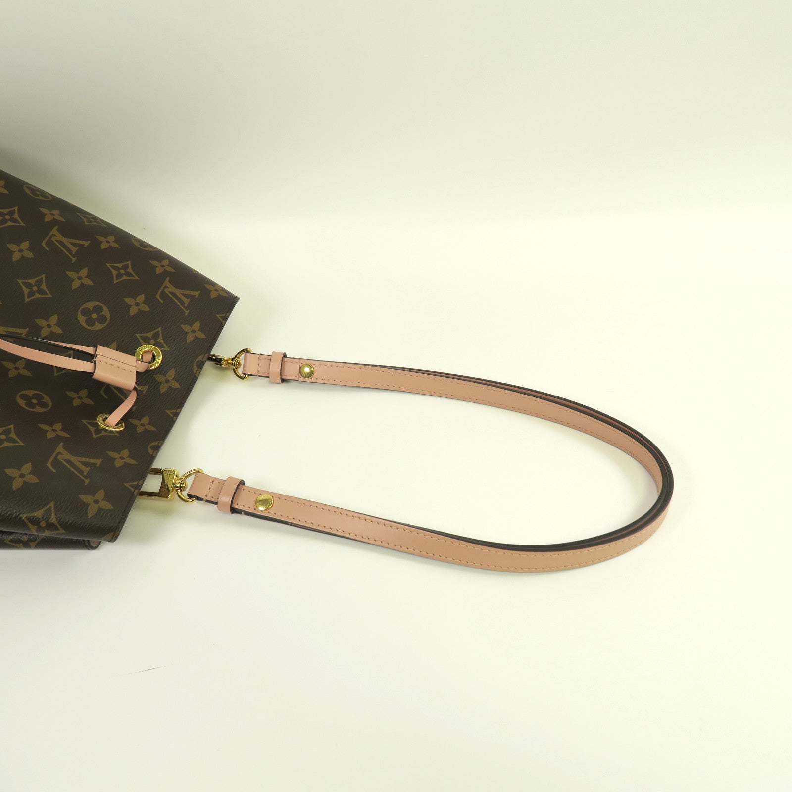 LOUIS VUITTON Monogram Neo Noe MM金扣肩背袋啡色