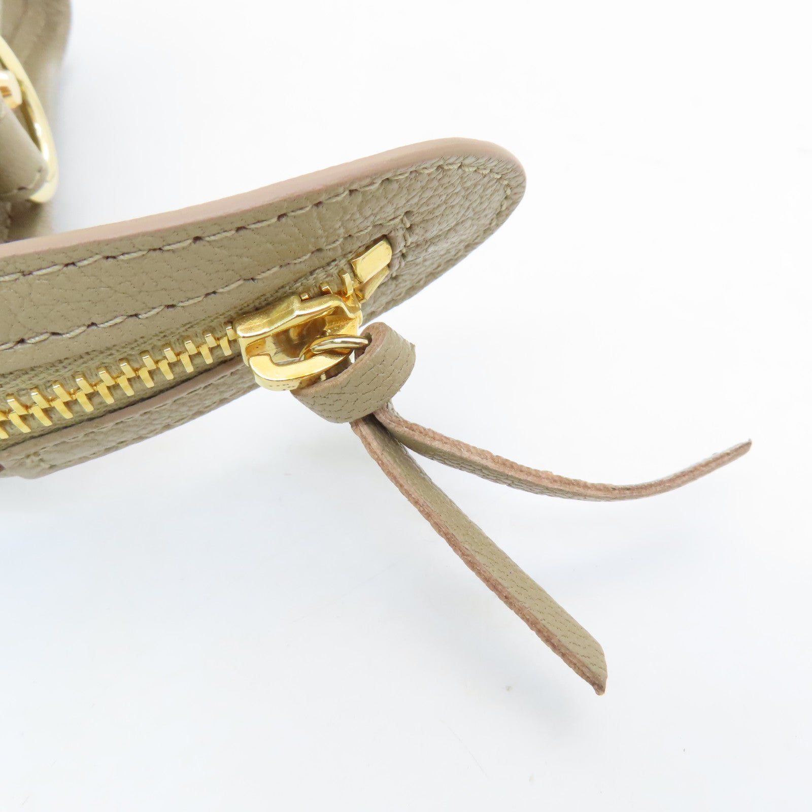 BALENCIAGA 牛皮皮革Nano City金扣手挽肩背两用袋杏色