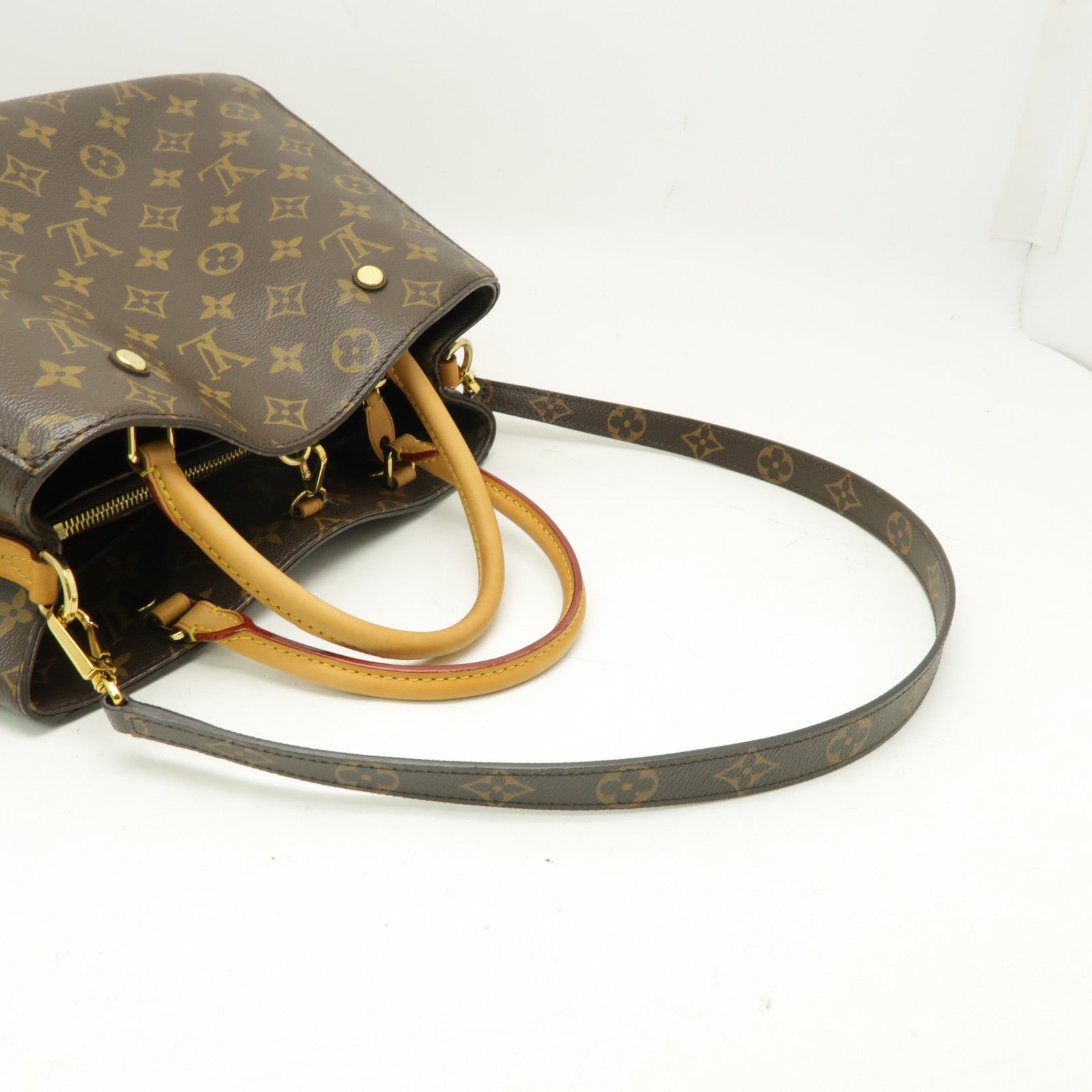 LOUIS VUITTON Monogram Montaigne MM金扣手挽肩背兩用袋棕色