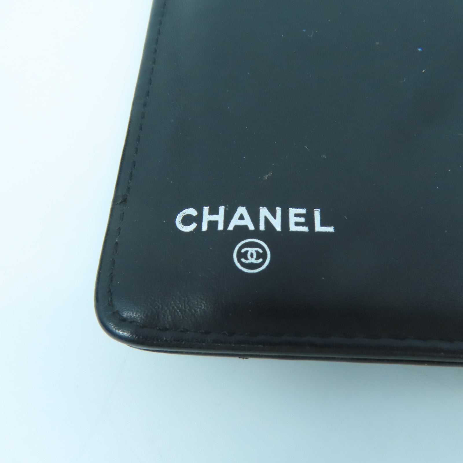 CHANEL diamond patent leather Boy Long Wallet silver buckle long wallet black