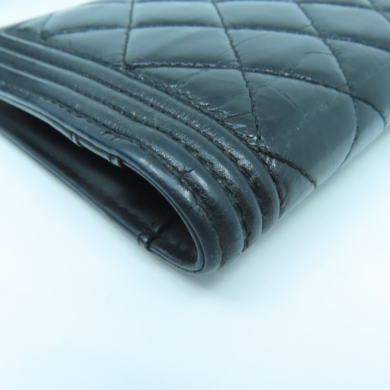 CHANEL diamond patent leather Boy Long Wallet silver buckle long wallet black