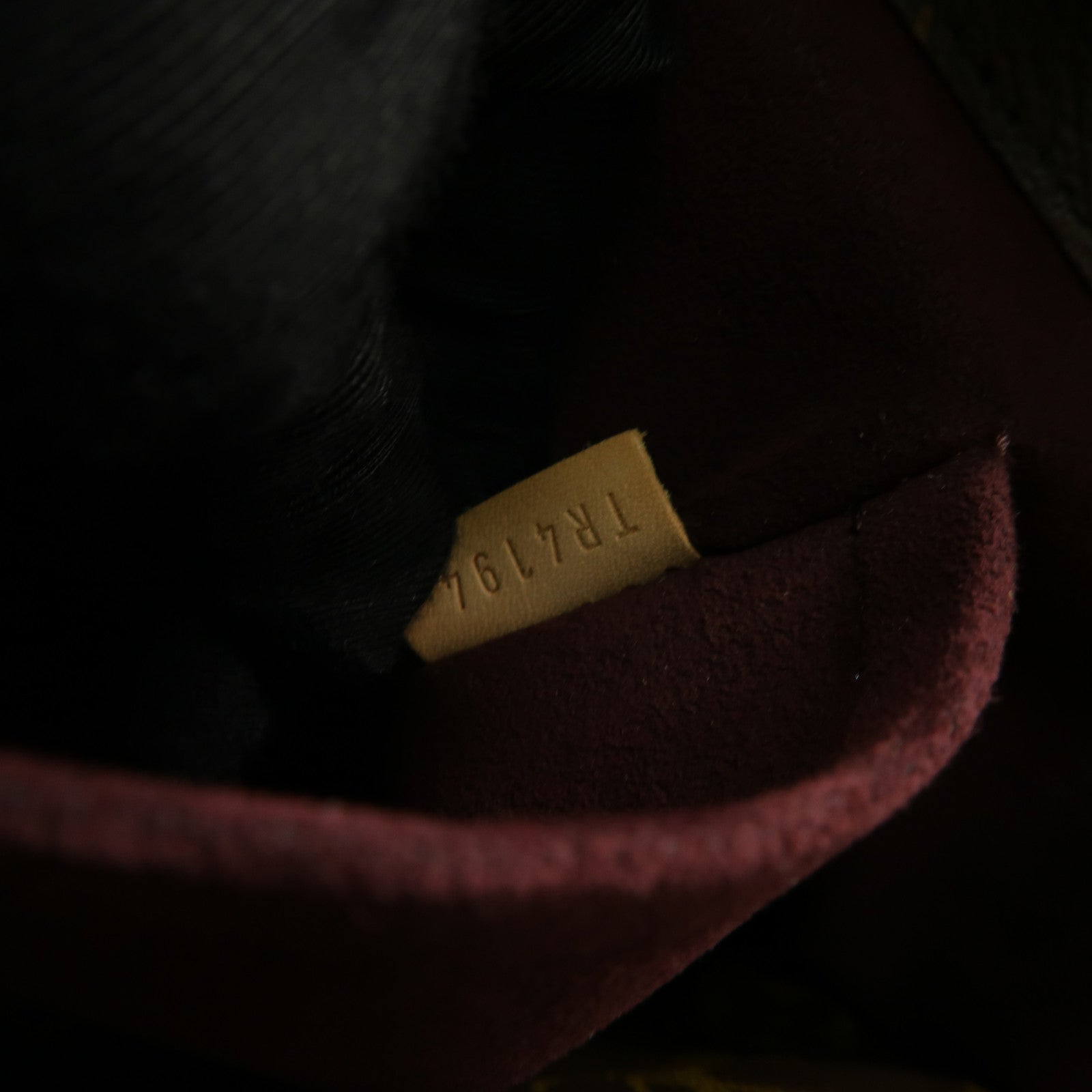LOUIS VUITTON Monogram Montaigne MM金扣手挽肩背兩用袋棕色