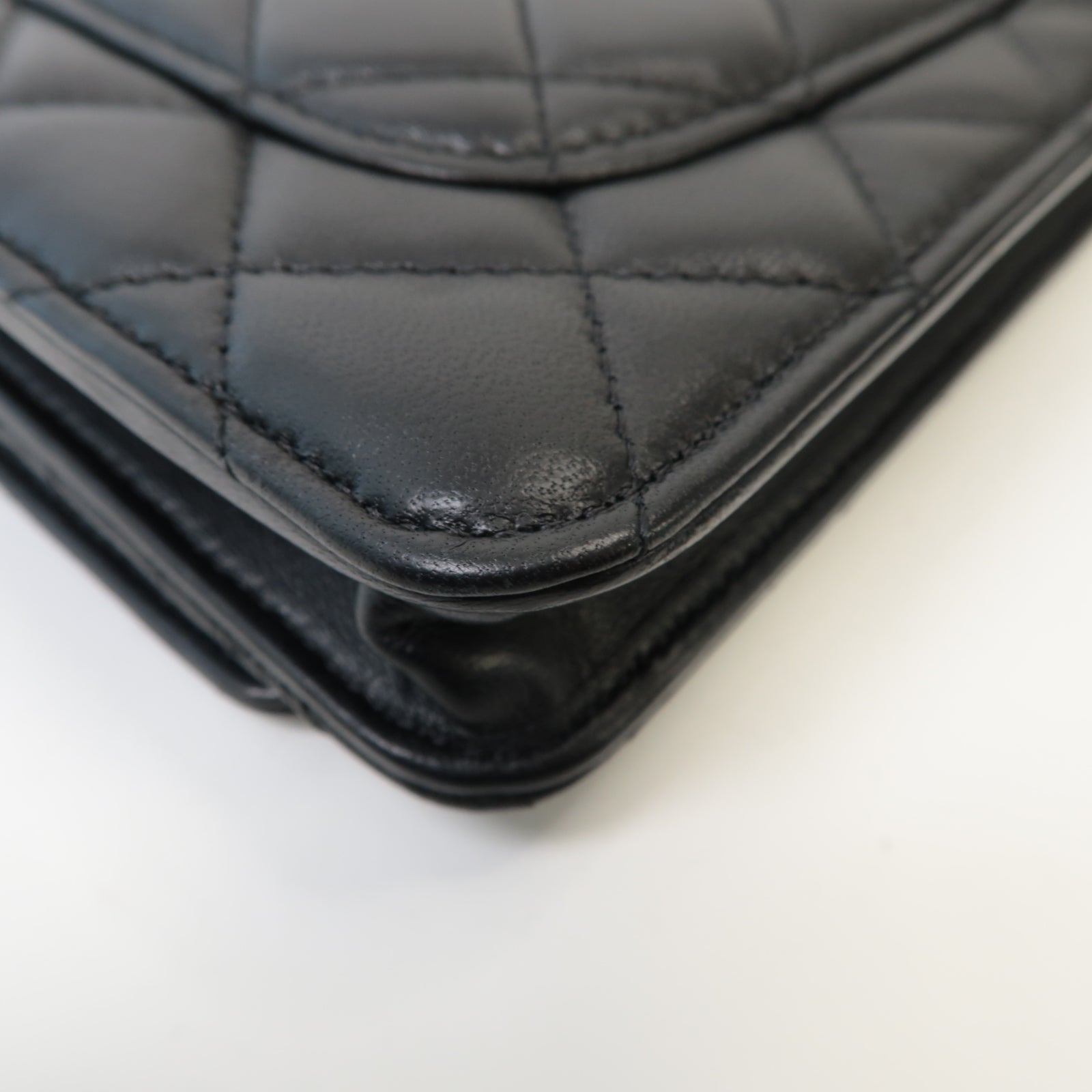 CHANEL 菱格羊皮皮革Wallet On Chain金扣鏈帶肩背袋黑色