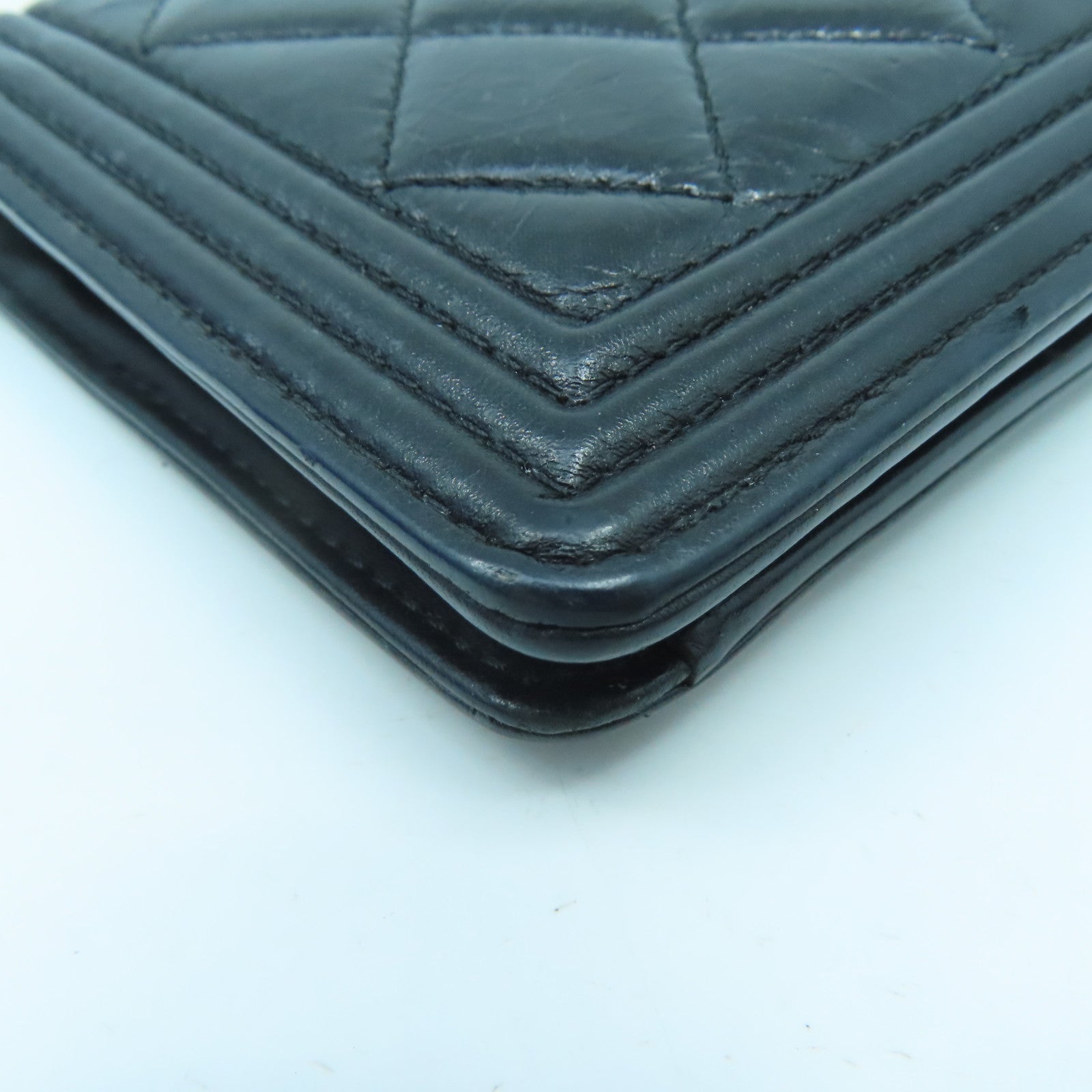 CHANEL diamond patent leather Boy Long Wallet silver buckle long wallet black