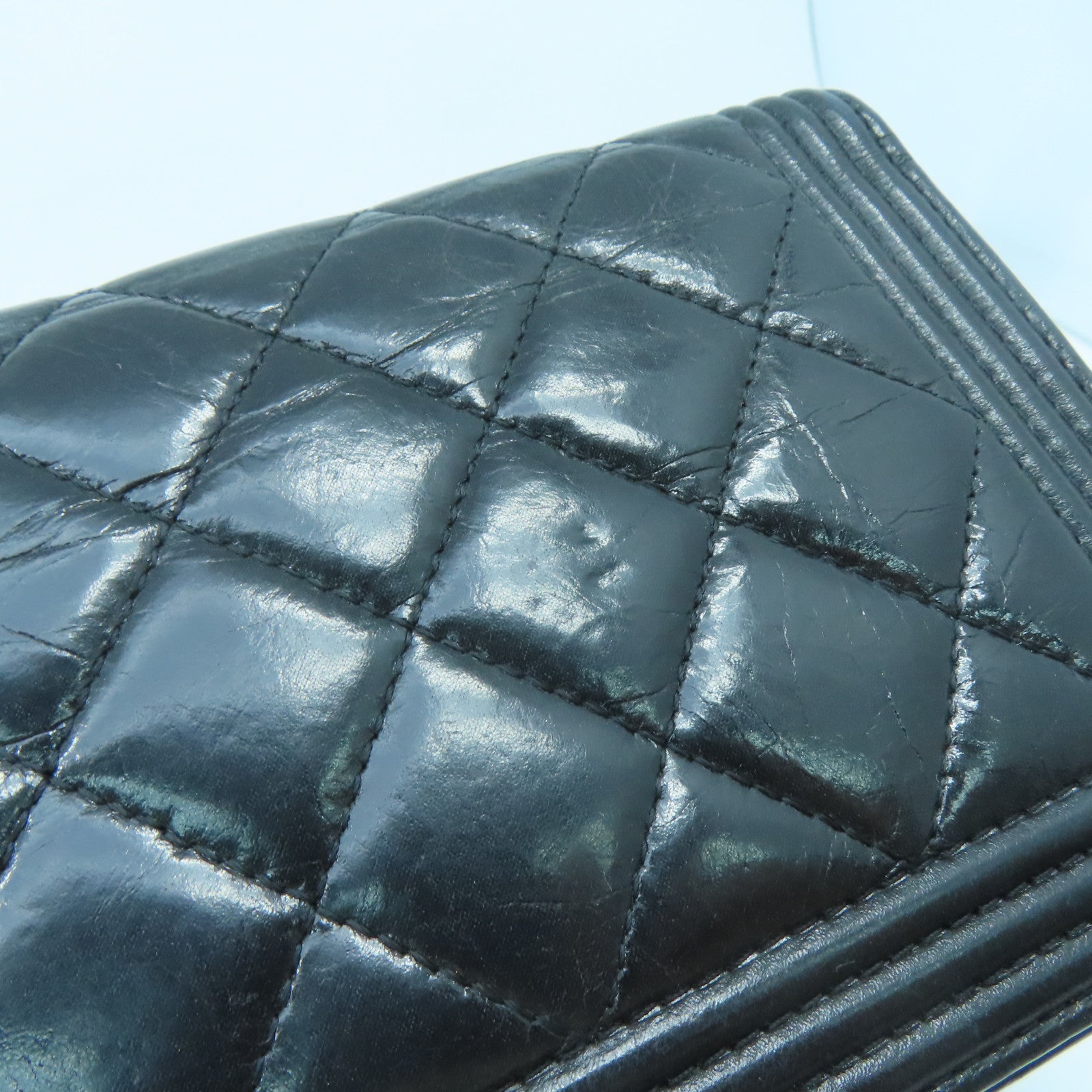 CHANEL diamond patent leather Boy Long Wallet silver buckle long wallet black