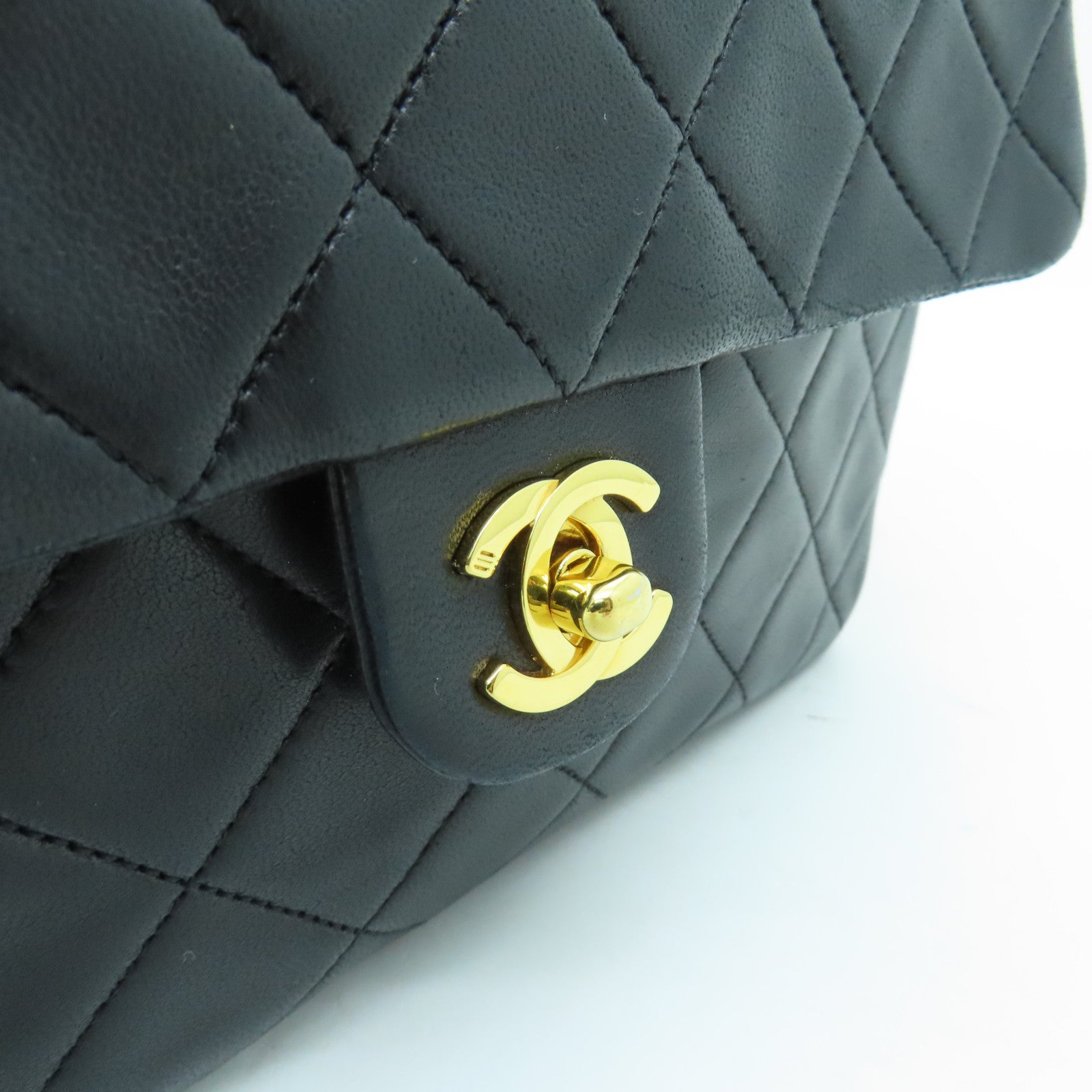 CHANEL Sheepskin Leather Vintage 20cm Gold Buckle Chain Shoulder Bag Black