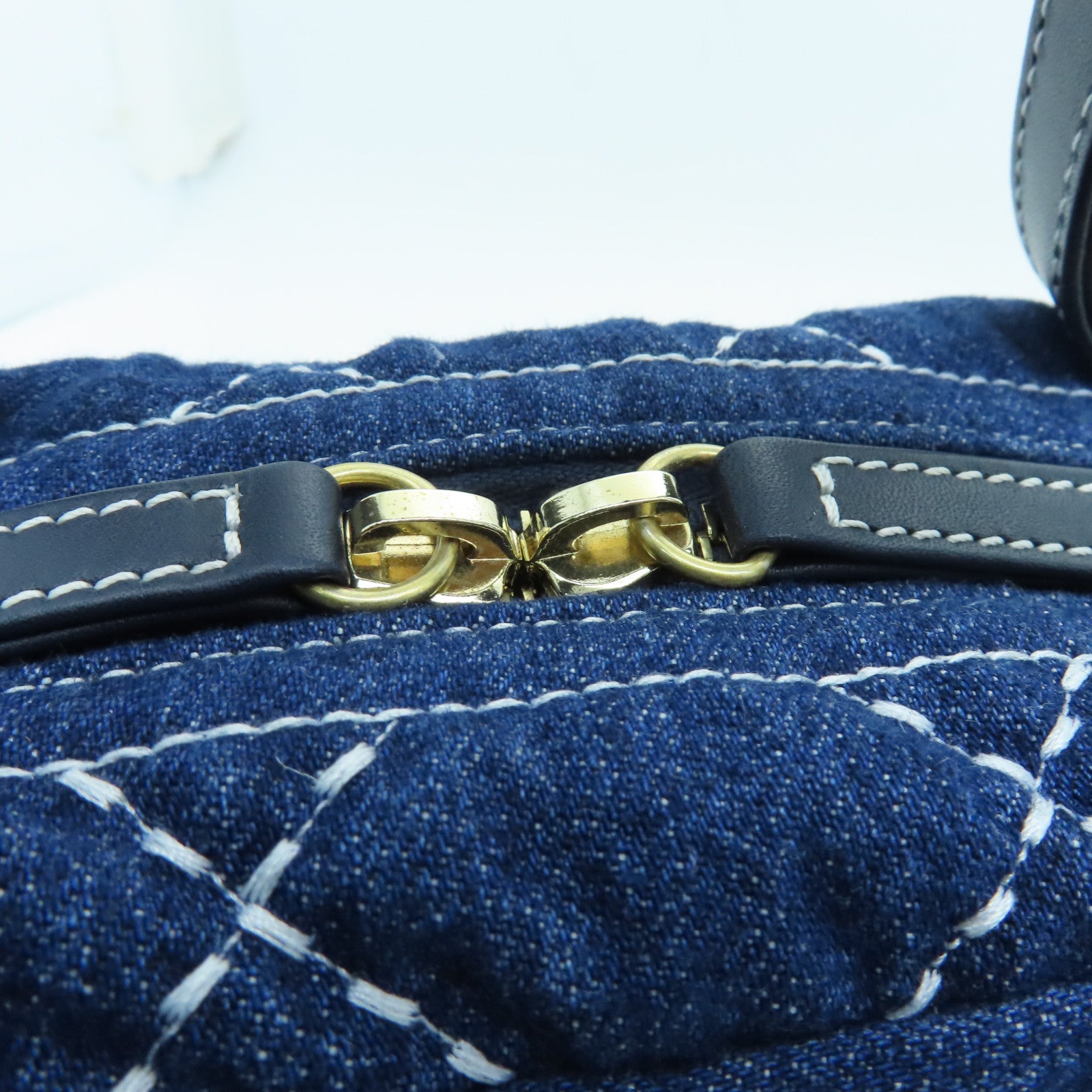 CHANEL denim Bowling Bag gold buckle shoulder shoulder bag blue