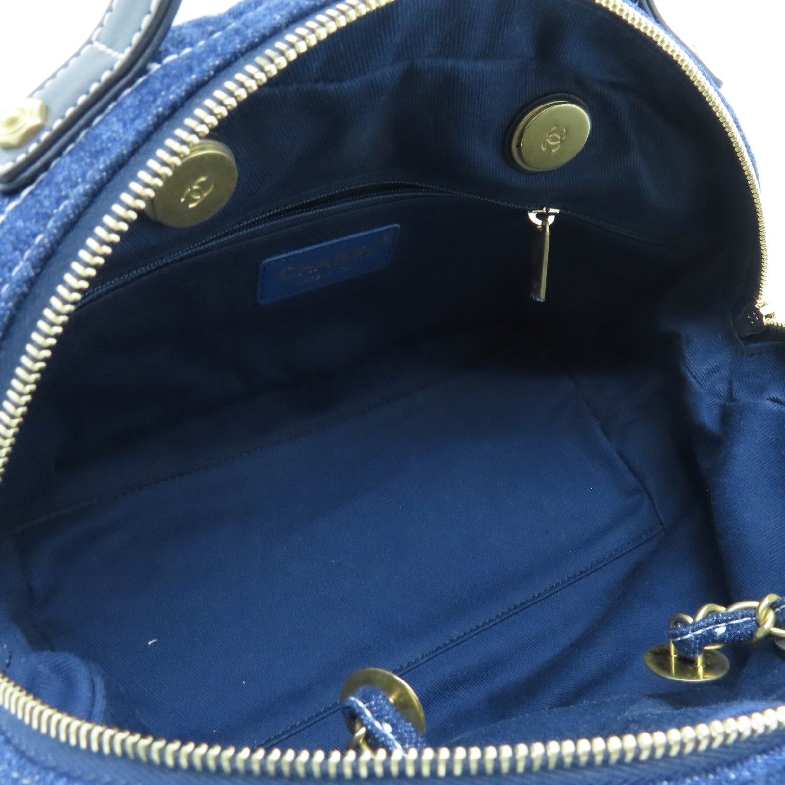 CHANEL denim Bowling Bag gold buckle shoulder shoulder bag blue
