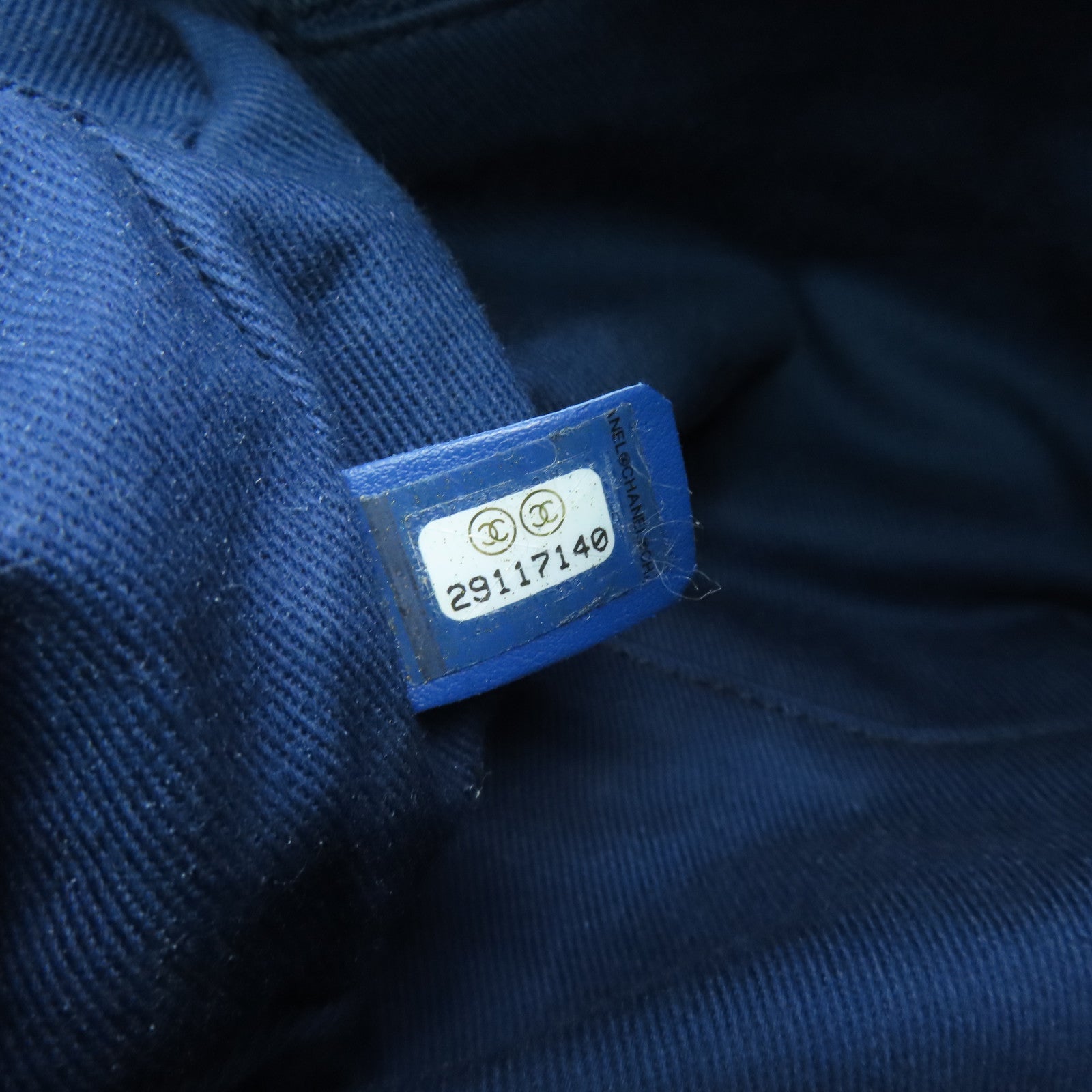 CHANEL denim Bowling Bag gold buckle shoulder shoulder bag blue