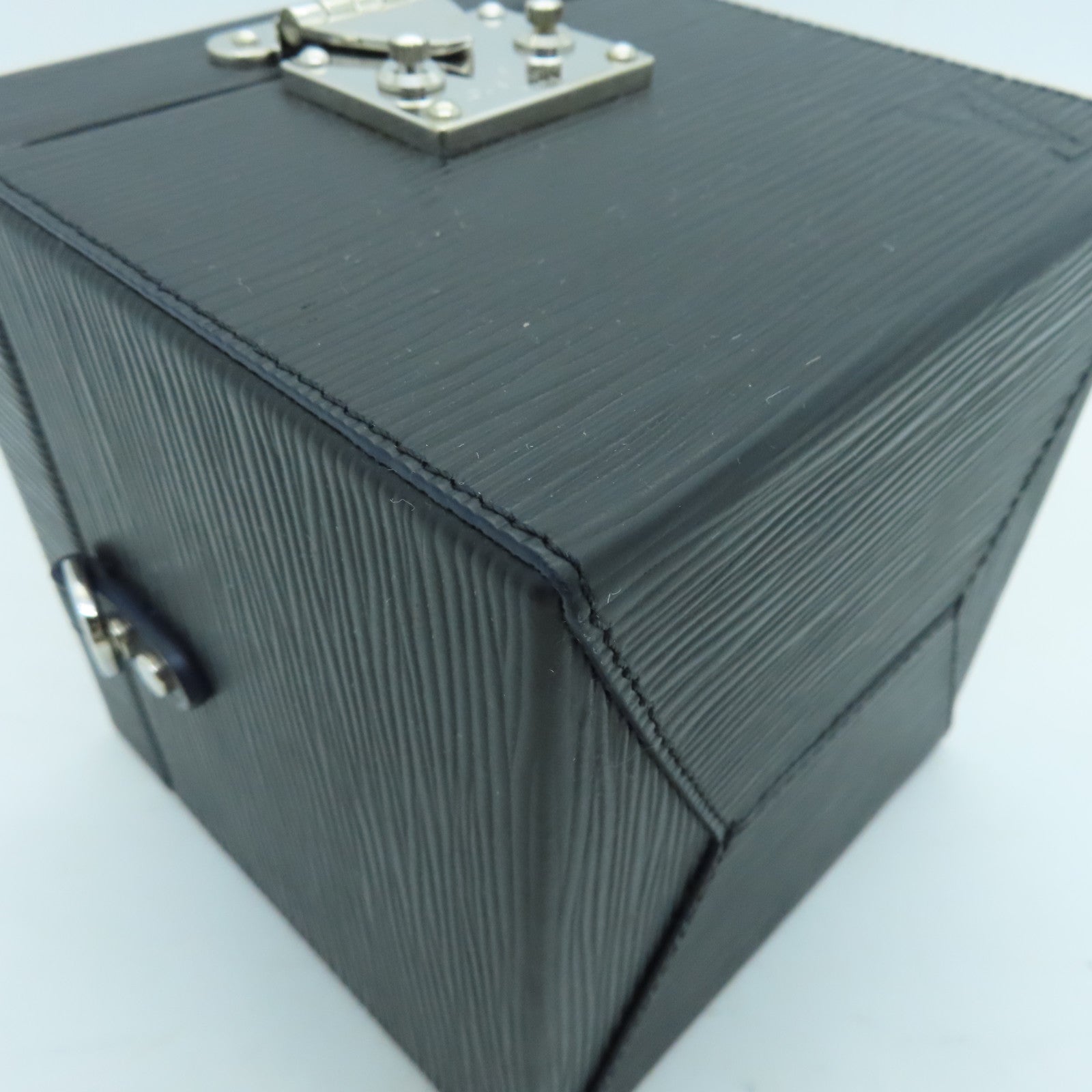LOUIS VUITTON Epi Bleecker Box Silver Buckle Handle Shoulder Backpack Black