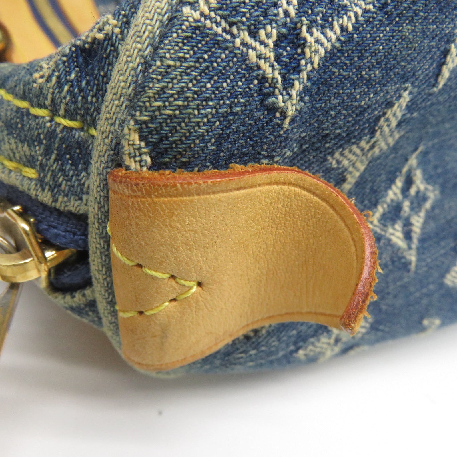LOUIS VUITTON Monogram Denim Neo Speedy金扣手挽袋藍色