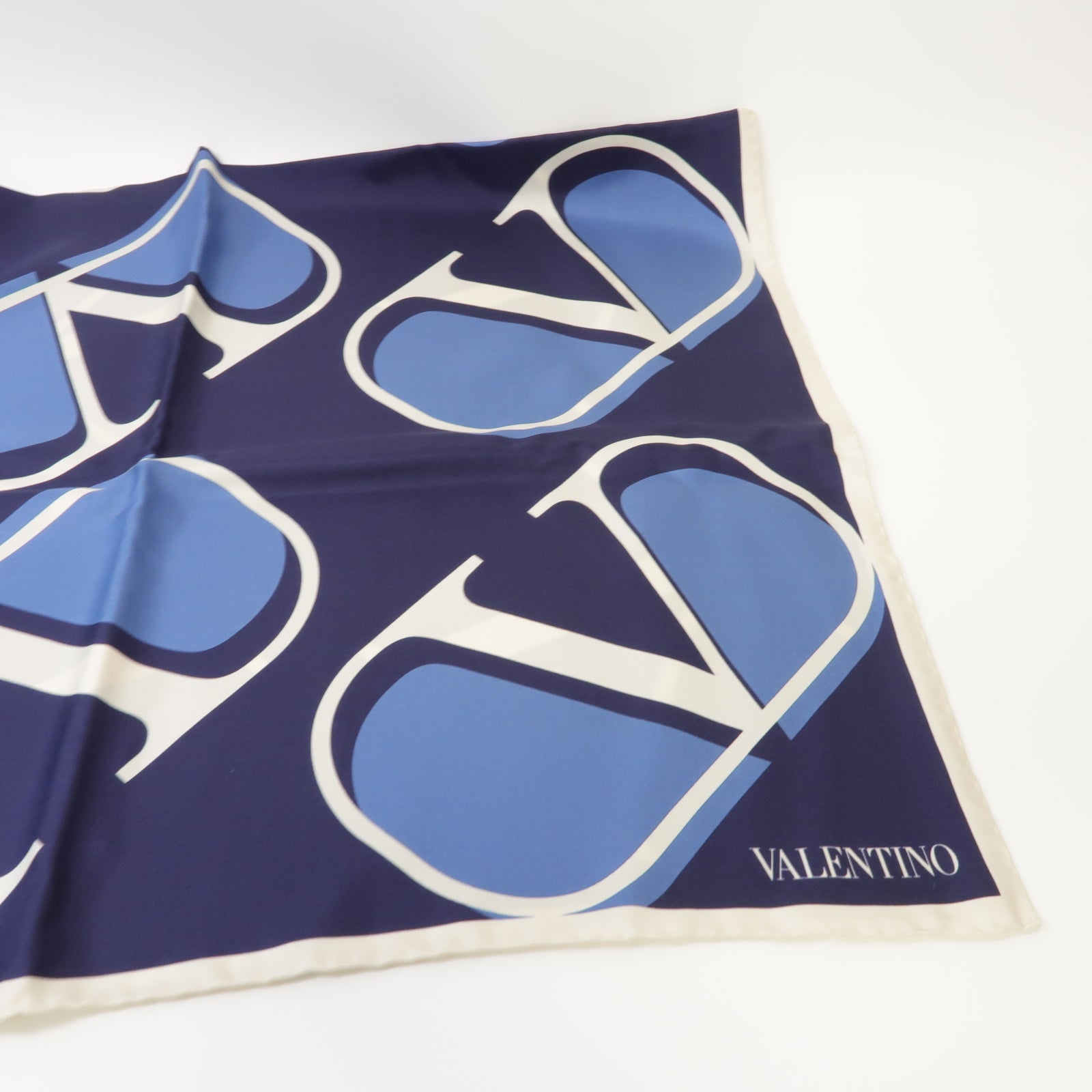 Valentino 絲質Scarf絲巾深藍色/白色