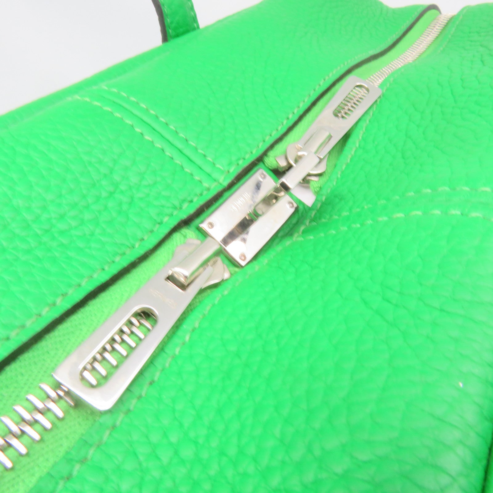 HERMES Clemence皮革Victolia銀扣手挽袋竹子綠色