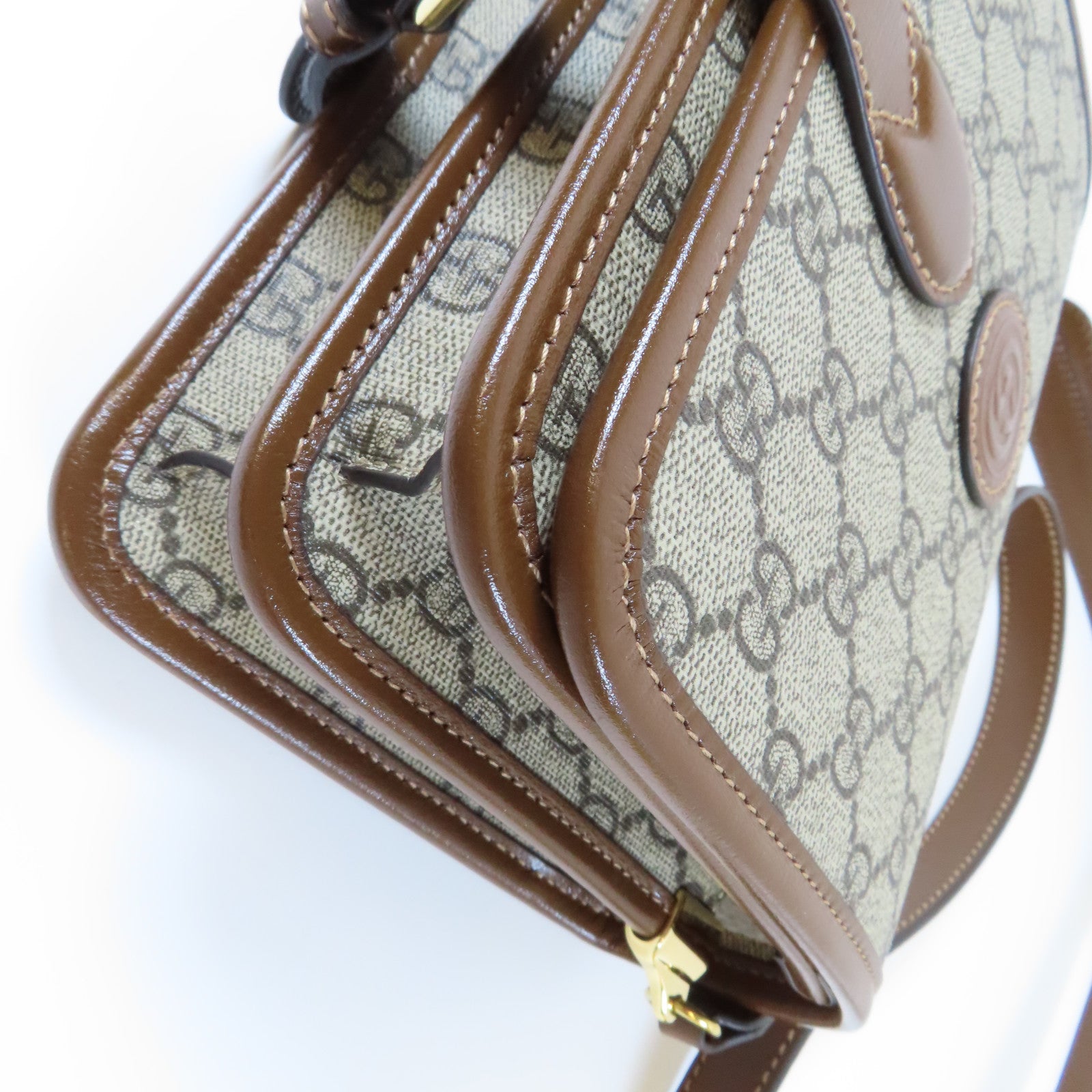GUCCI 塗層帆布GG Retro金扣肩背袋啡色