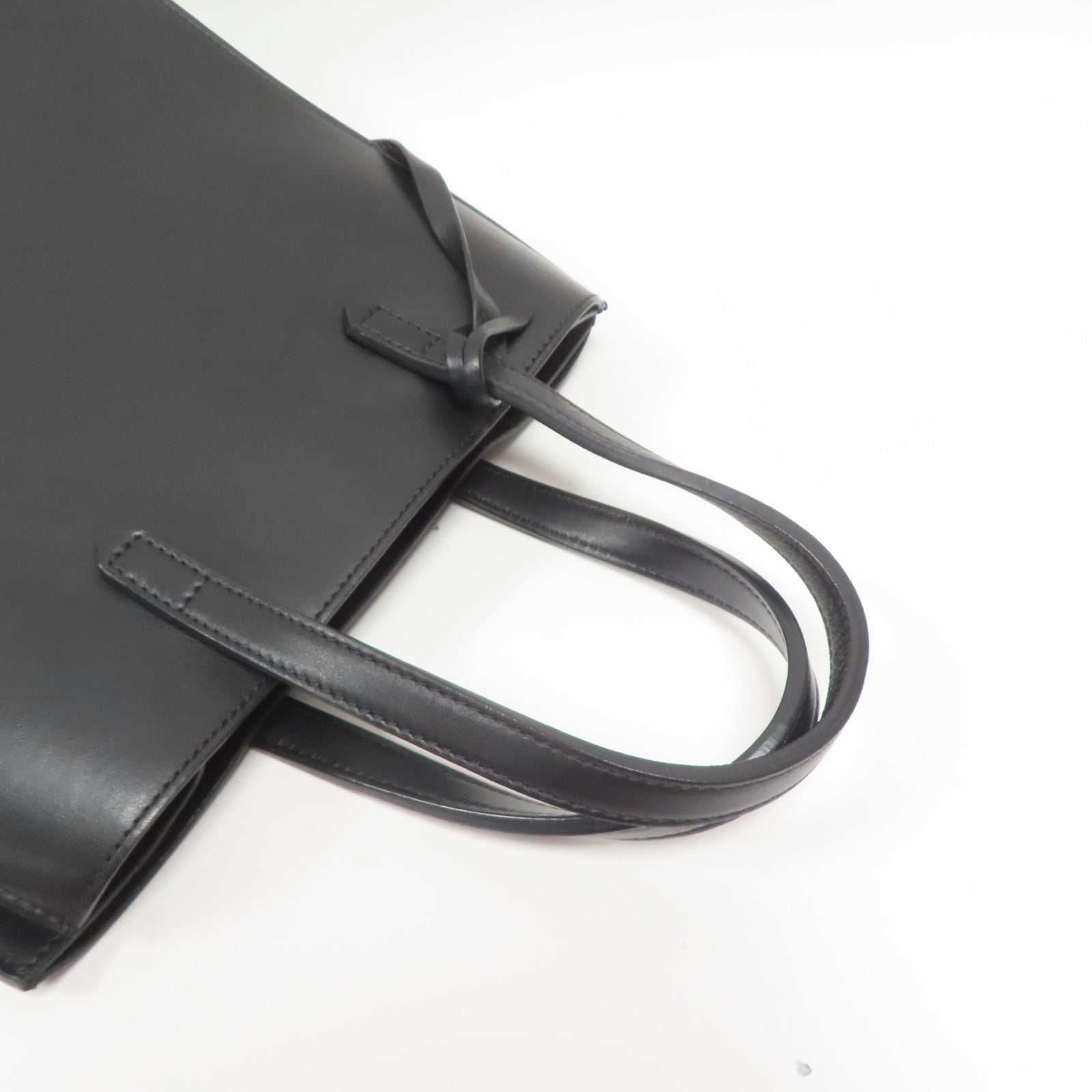 GIVENCHY 牛皮皮革Tote Bag銀扣手挽袋黑色