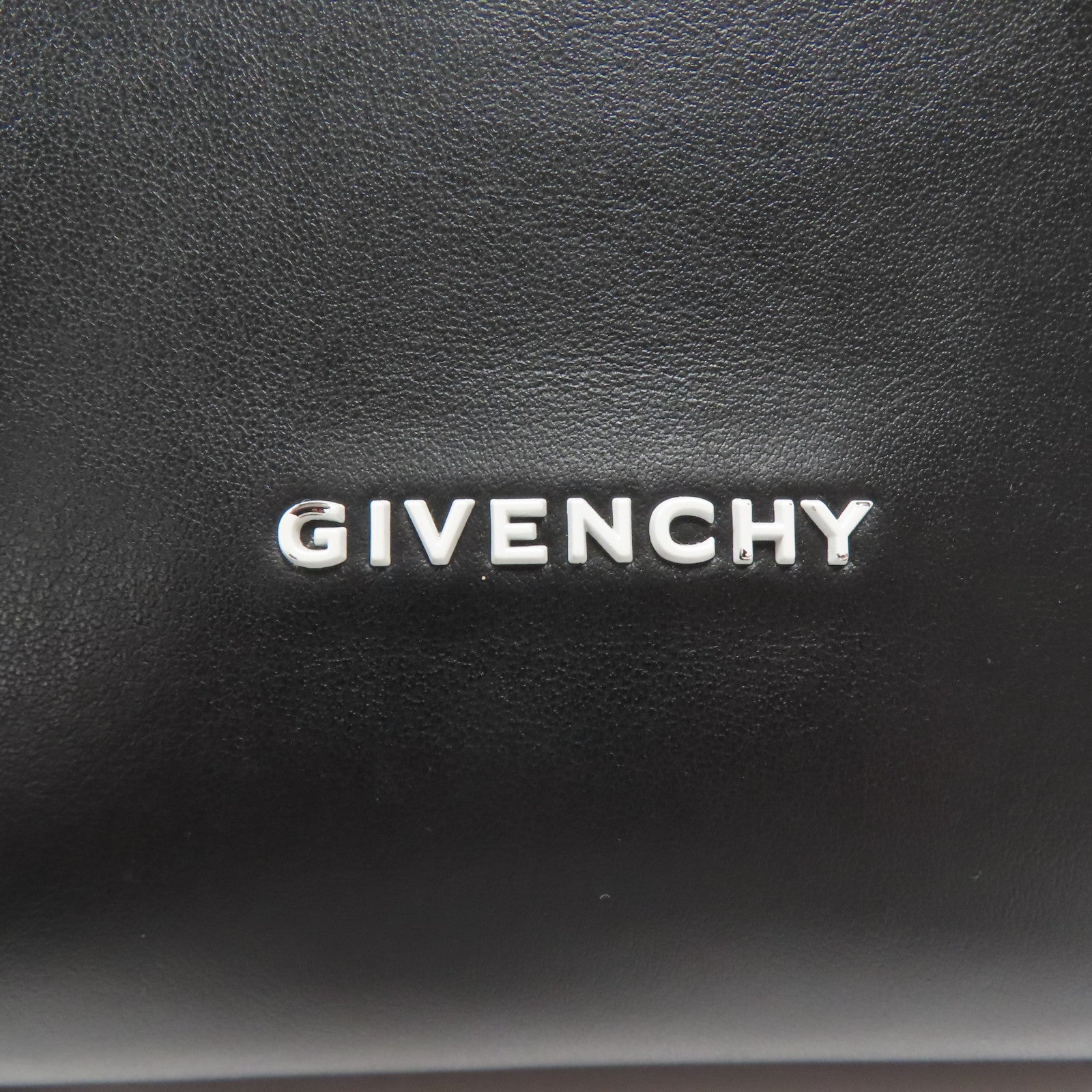 GIVENCHY 牛皮皮革Tote Bag銀扣手挽袋黑色