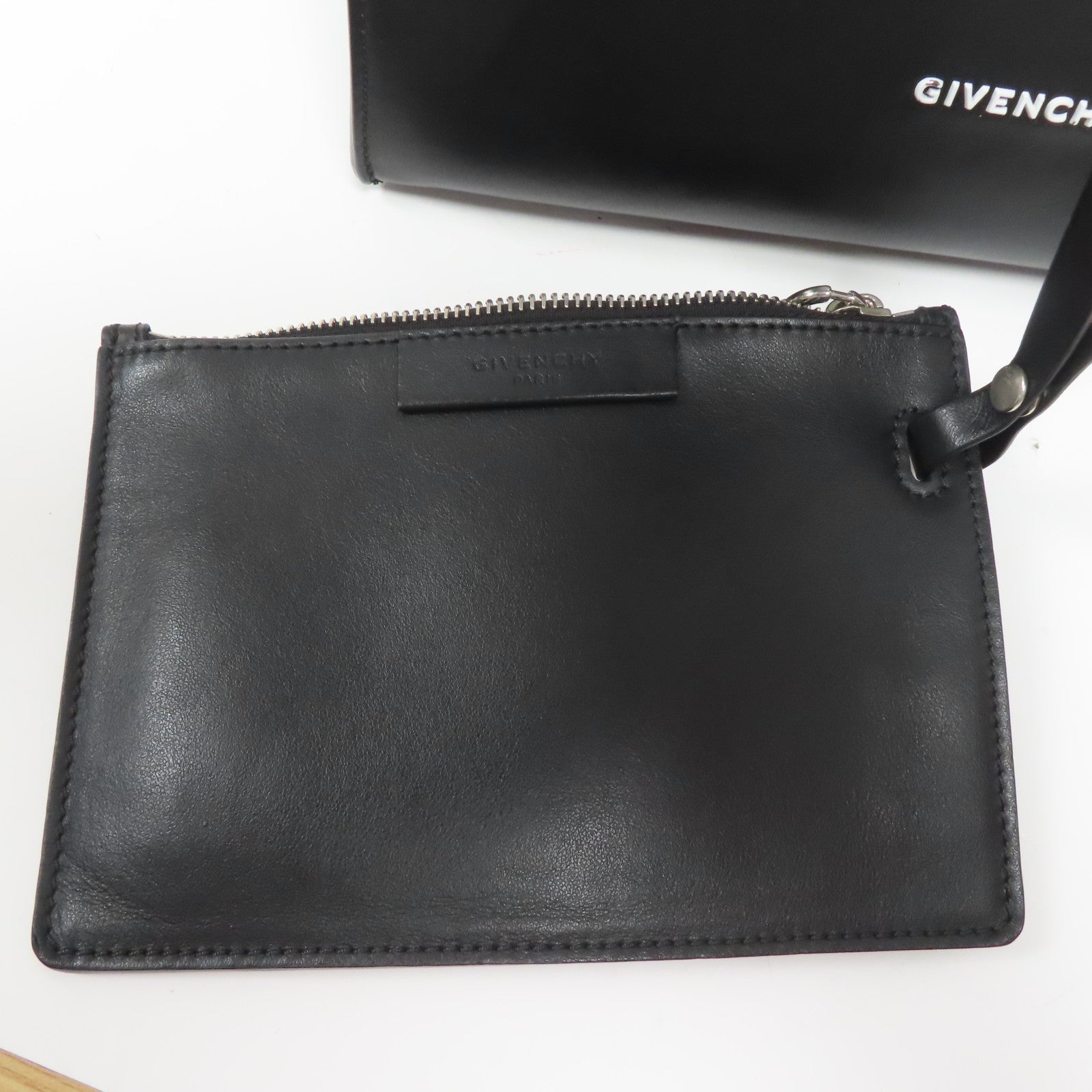 GIVENCHY 牛皮皮革Tote Bag銀扣手挽袋黑色