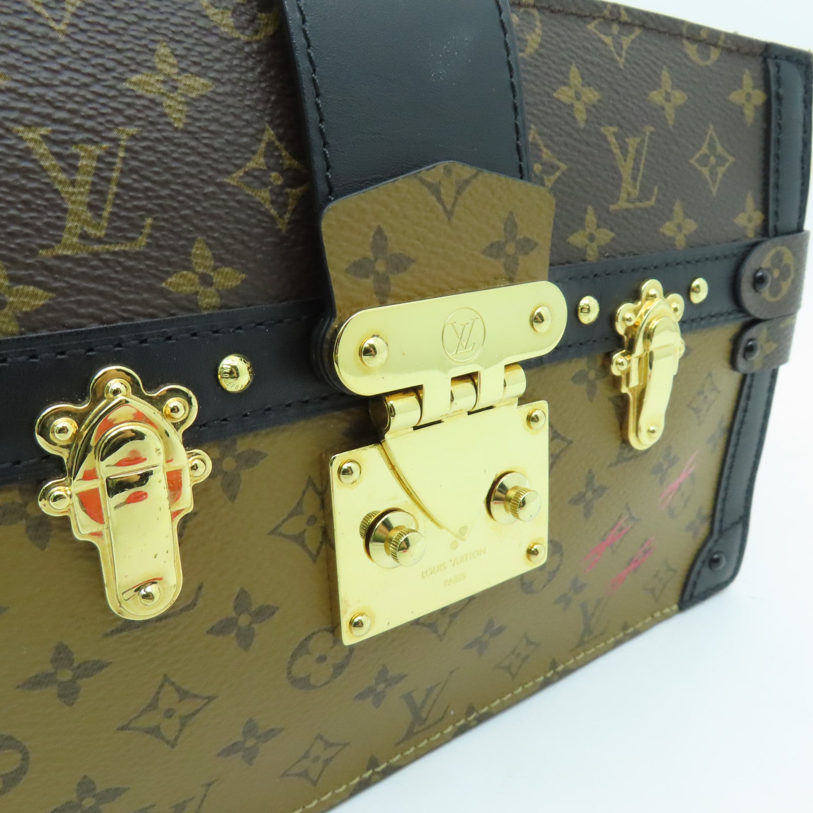 LOUIS VUITTON Monogram Trunk Clutch Gold Buckle Clutch Shoulder Bag Brown