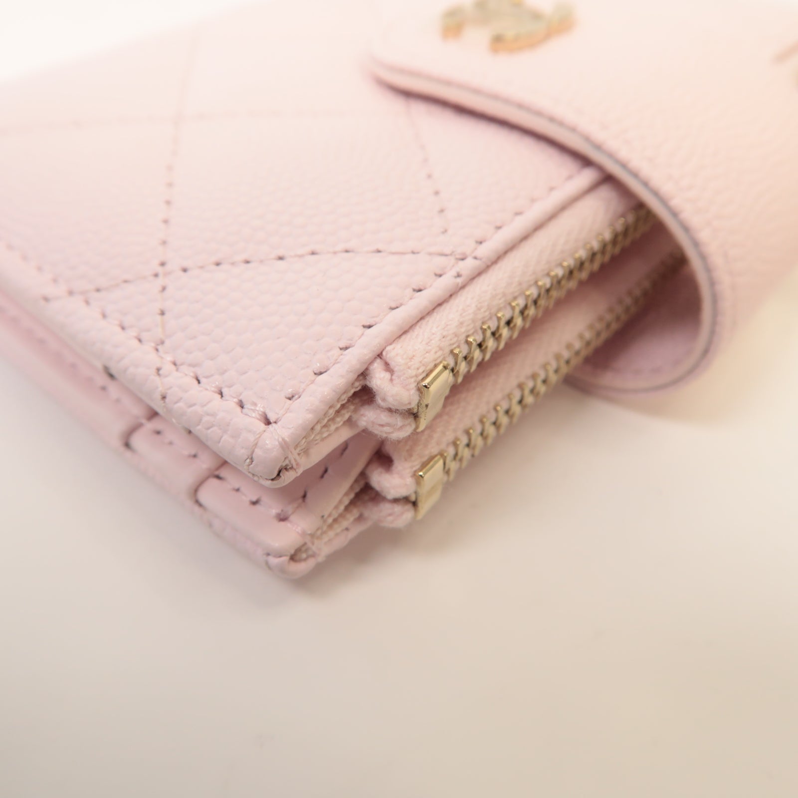 CHANEL 菱格Caviar皮革Zipper Wallet金扣錢包淺粉紅色