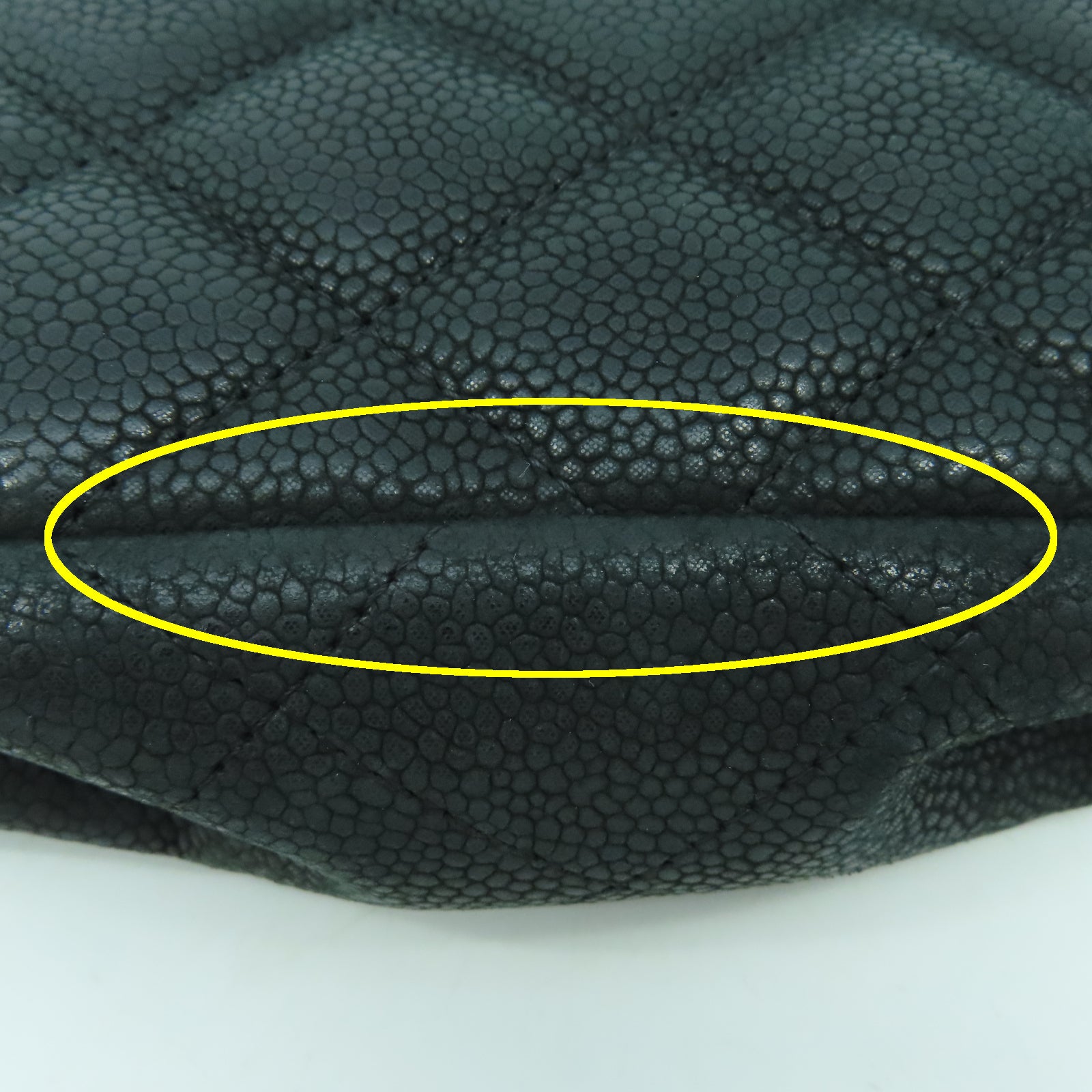CHANEL 菱格Caviar皮革Chain Shoulder銀扣鏈帶肩背袋黑色