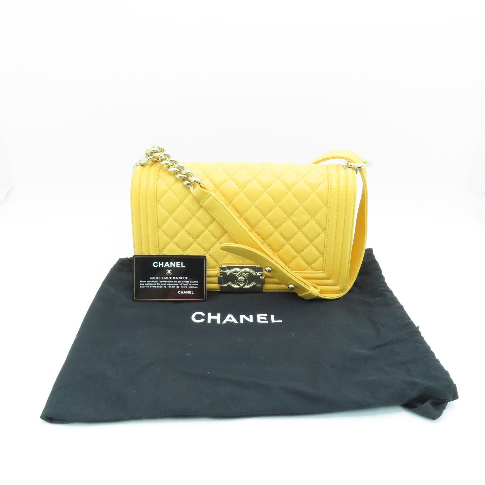 CHANEL 菱格牛皮皮革Boy Chanel金扣鏈帶肩背袋黃色