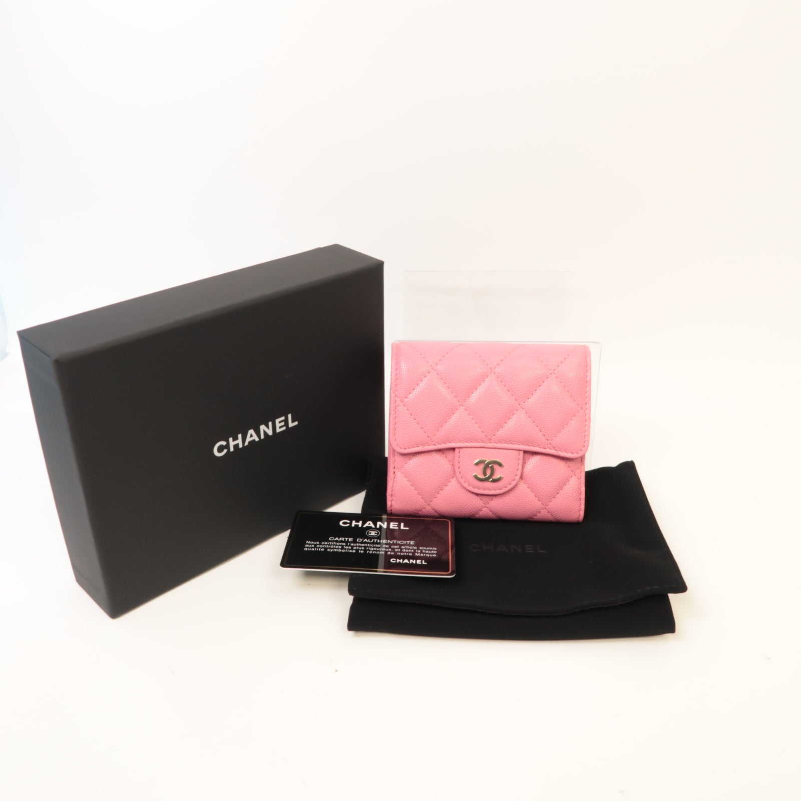 CHANEL 菱格Caviar皮革Classic Wallet金扣錢包粉紅色
