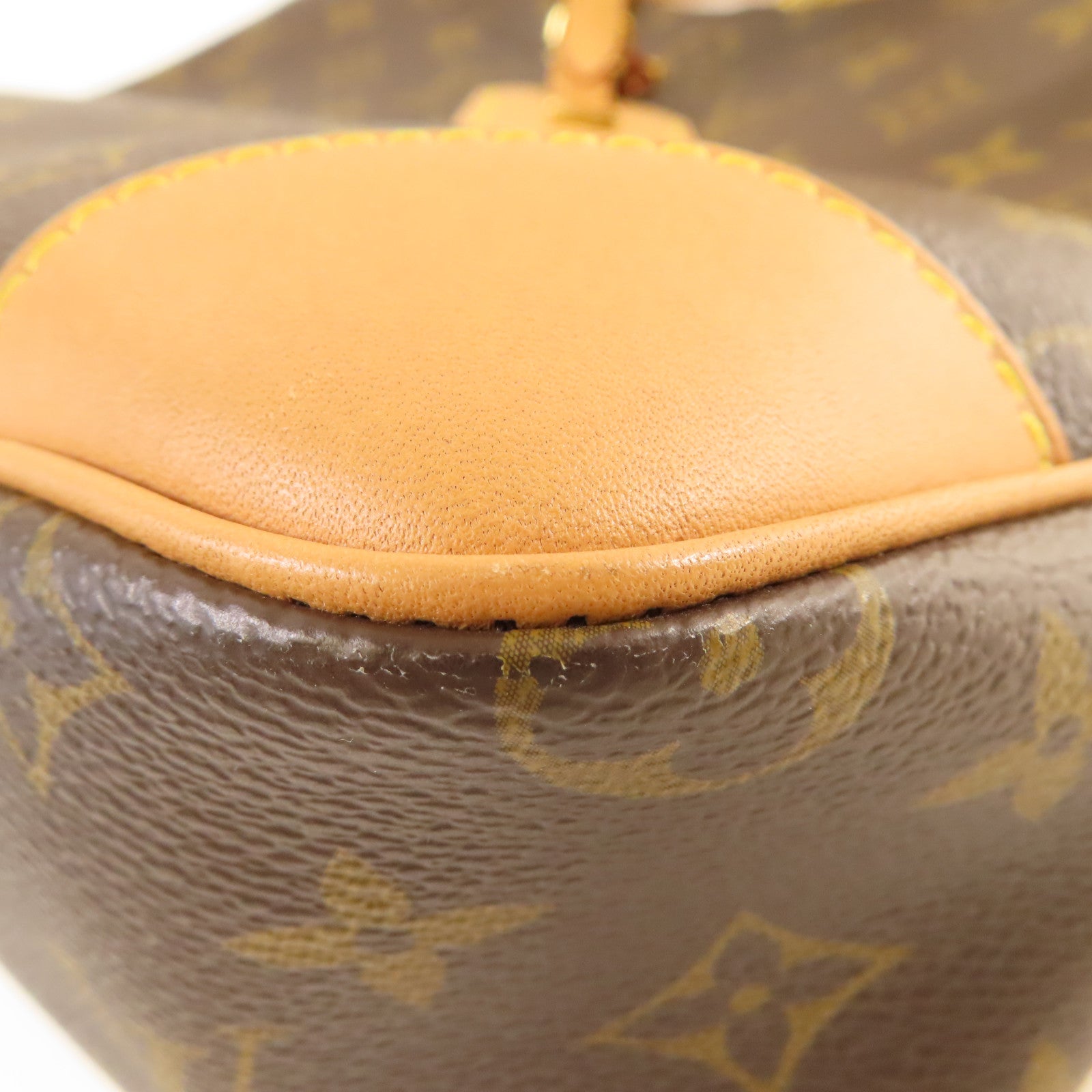 LOUIS VUITTON Monogram Odeon PM Shoulder Bag金扣肩背袋啡色