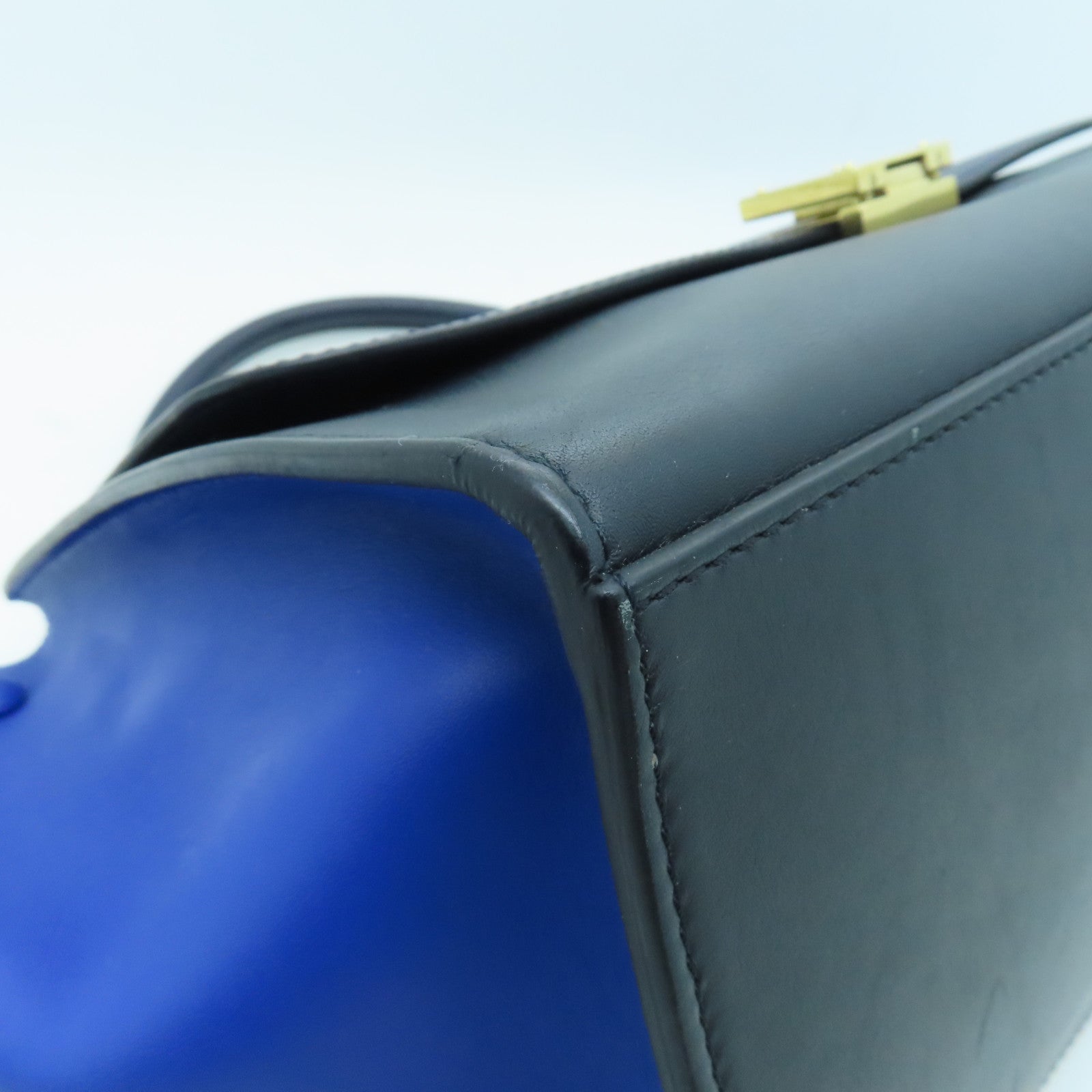 CELINE cowhide leather Trapeze gold buckle handle shoulder bag blue