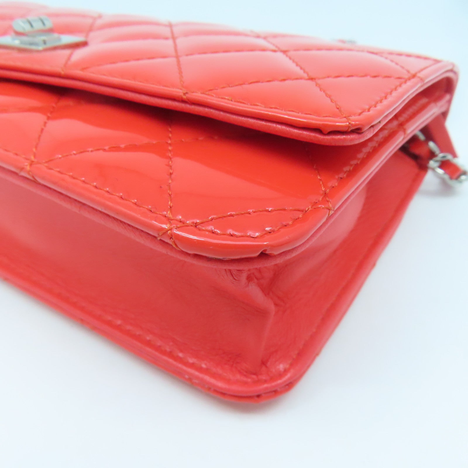 CHANEL Rhombus Patent Leather Wallet On Chain Silver Buckle Chain Shoulder Bag Red