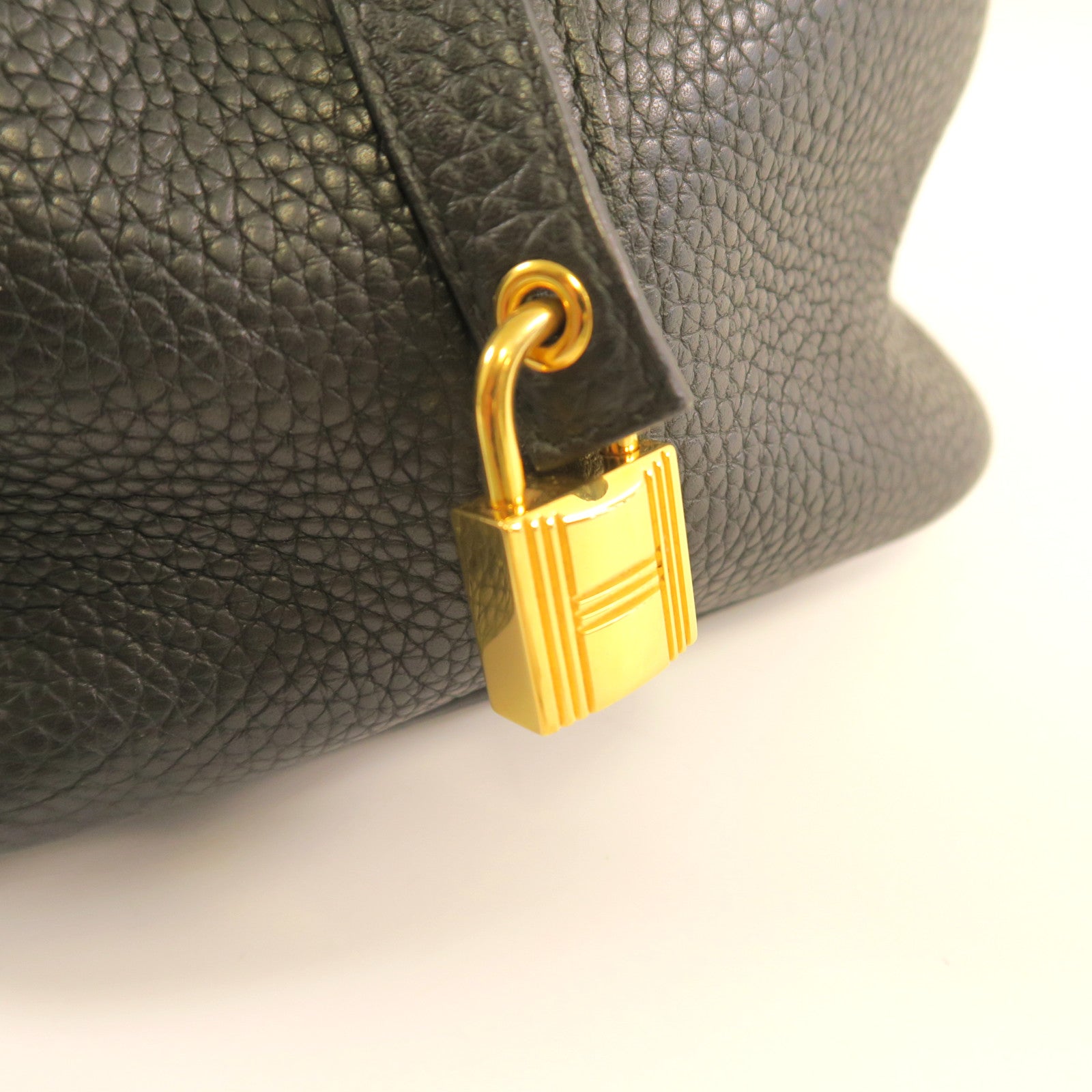 HERMES Clemence皮革Picotin MM金扣手挽袋黑色