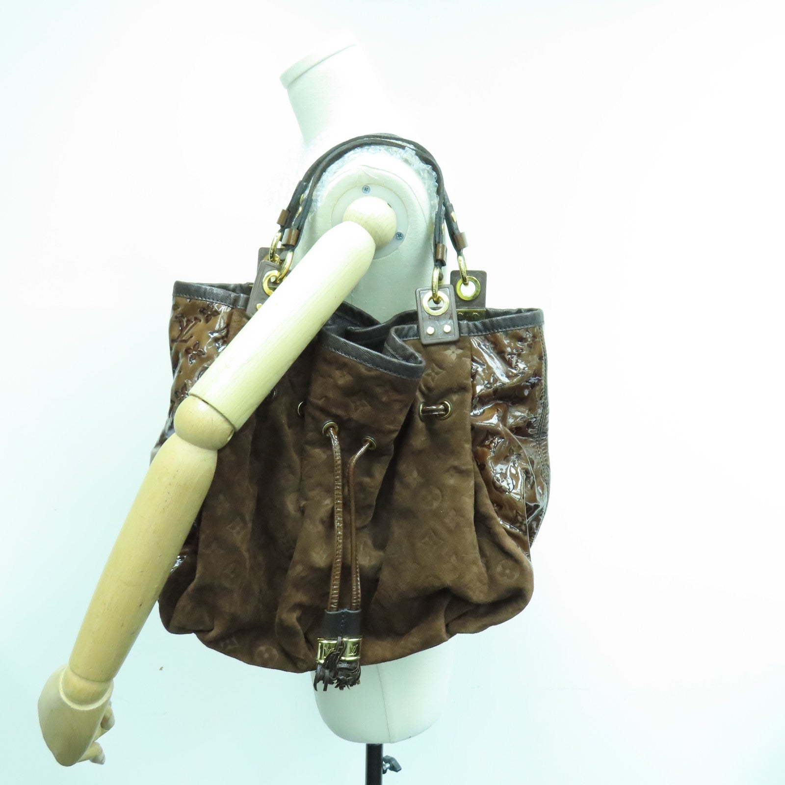 LOUIS VUITTON 麂皮皮革/漆皮皮革Irene Shoulder Bag金扣肩背袋啡色