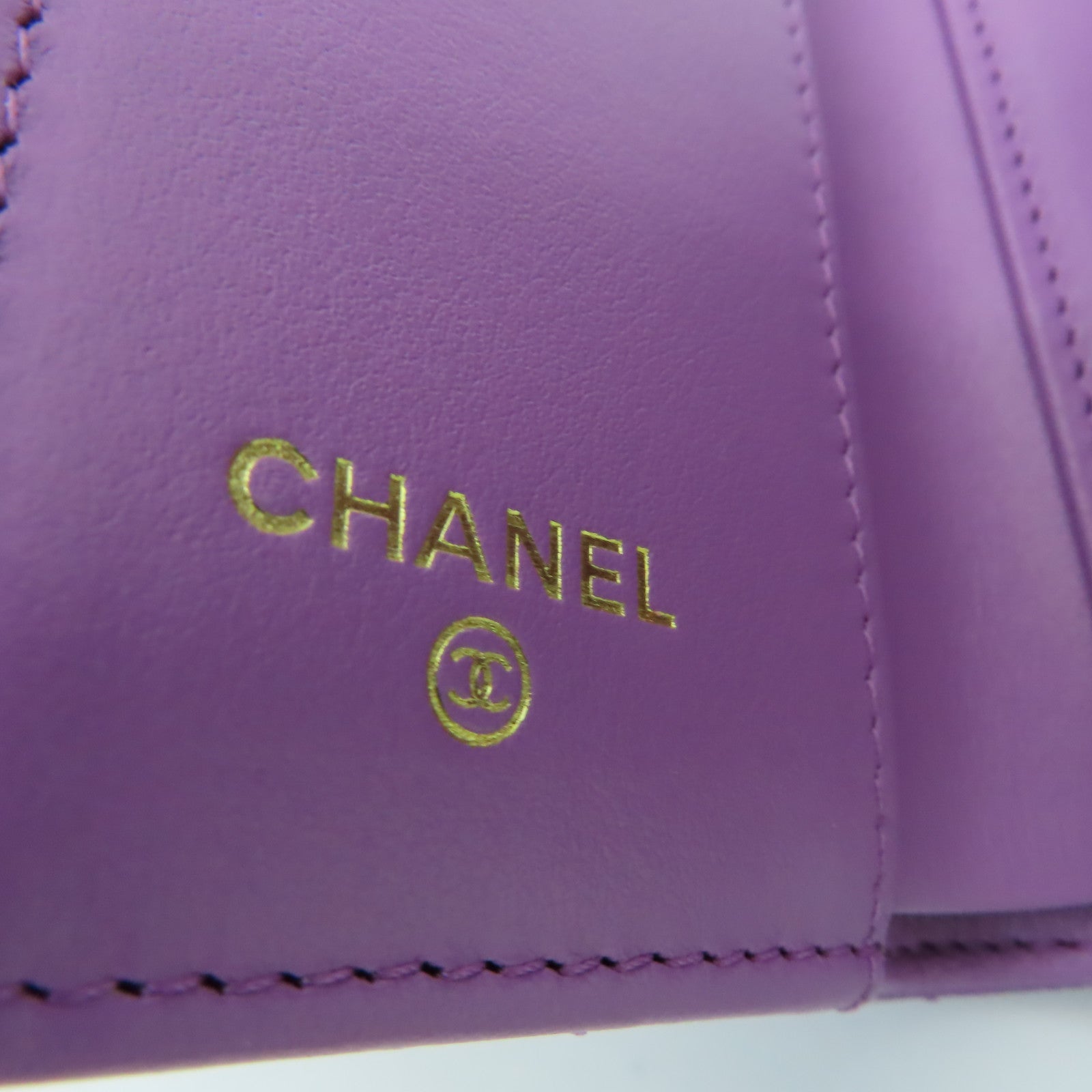 CHANEL 菱格Caviar皮革Wallet金扣錢包紫色
