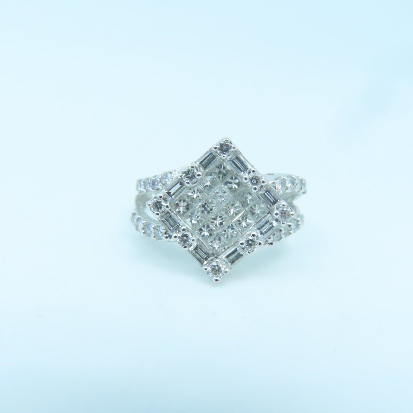 JEWELRY 18K White Gold Diamond Ring US#5.75