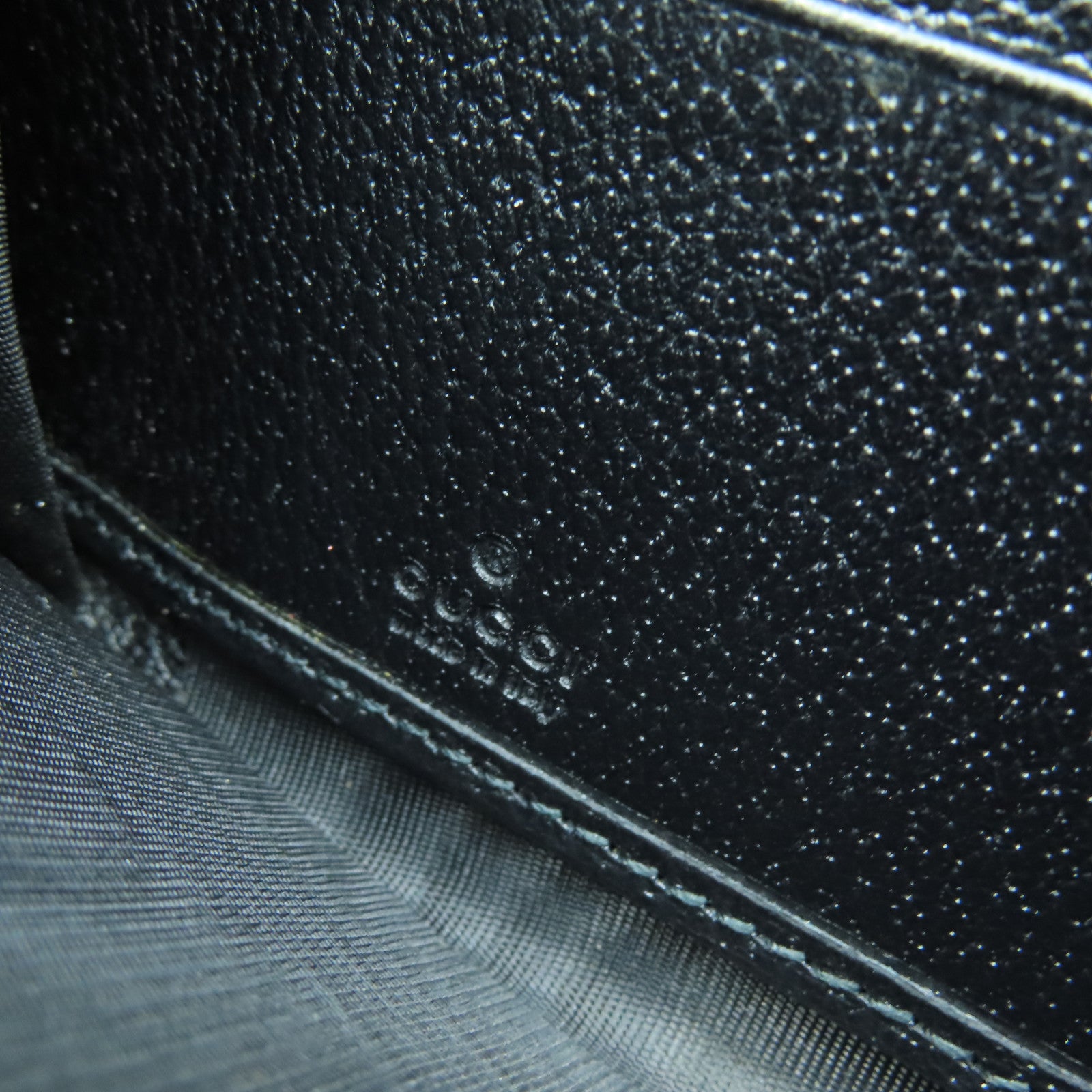 GUCCI 牛皮皮革Long Wallet金扣長錢包黑色