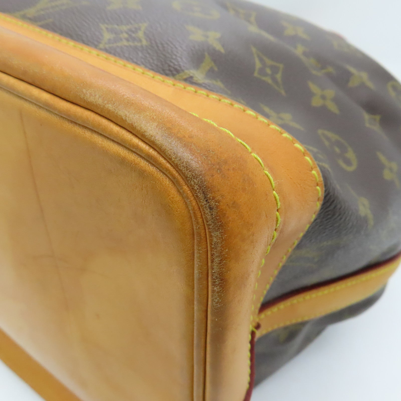 LOUIS VUITTON 【激減優惠】Monogram Noe金扣肩背袋啡色