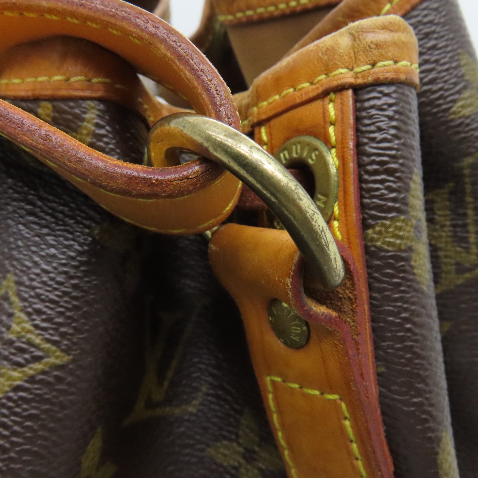 LOUIS VUITTON 【激減優惠】Monogram Noe金扣肩背袋啡色