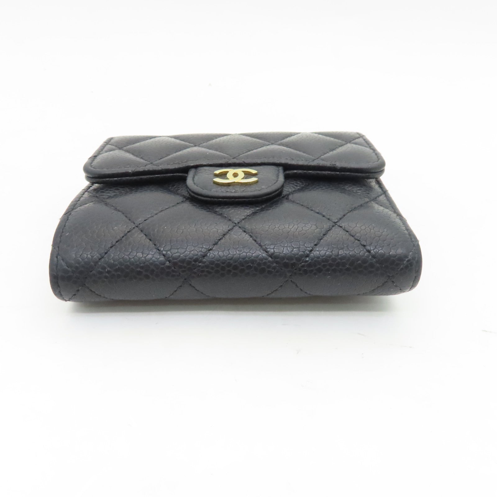 CHANEL rhombic cowhide leather Wallet gold buckle wallet black