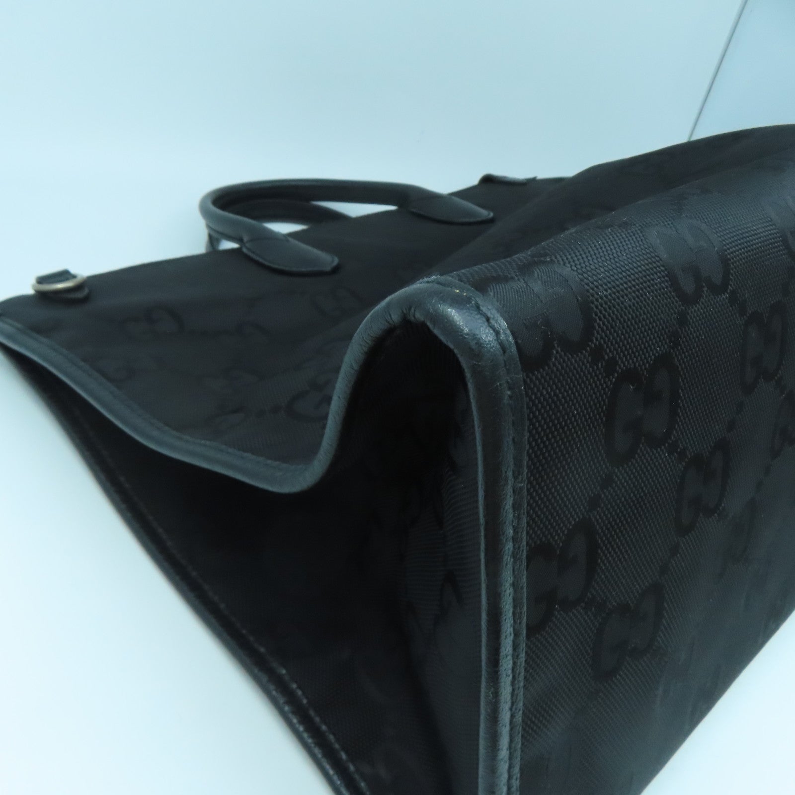 GUCCI Nylon Off the Grid Silver Buckle Handle Shoulder Bag Black
